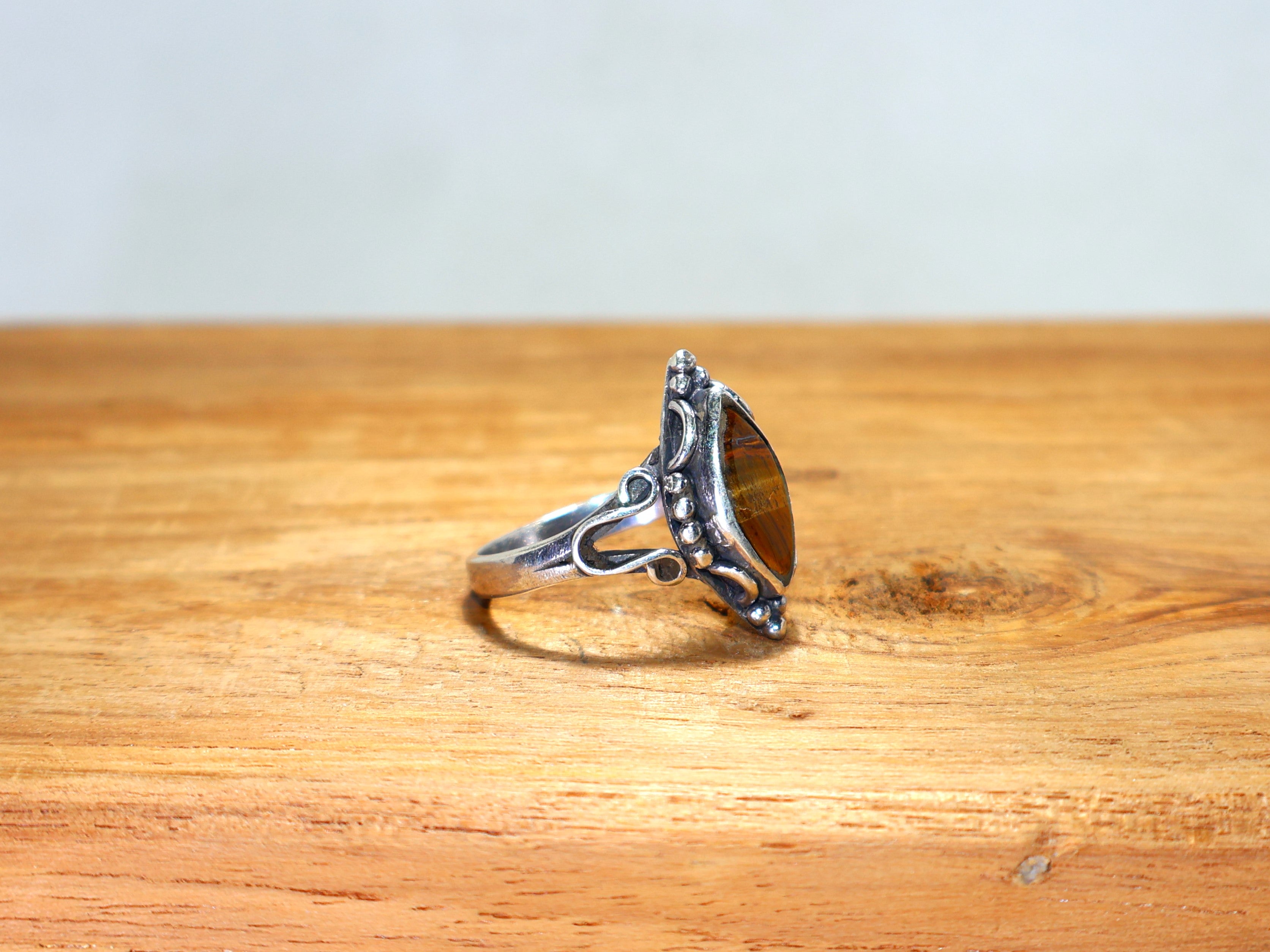 Natürlicher Tigerauge-Ring, 925 Sterling Silber Ring, handgefertigter gelber Edelsteinring, Geschenk für Sie, Marquise Designer Ring