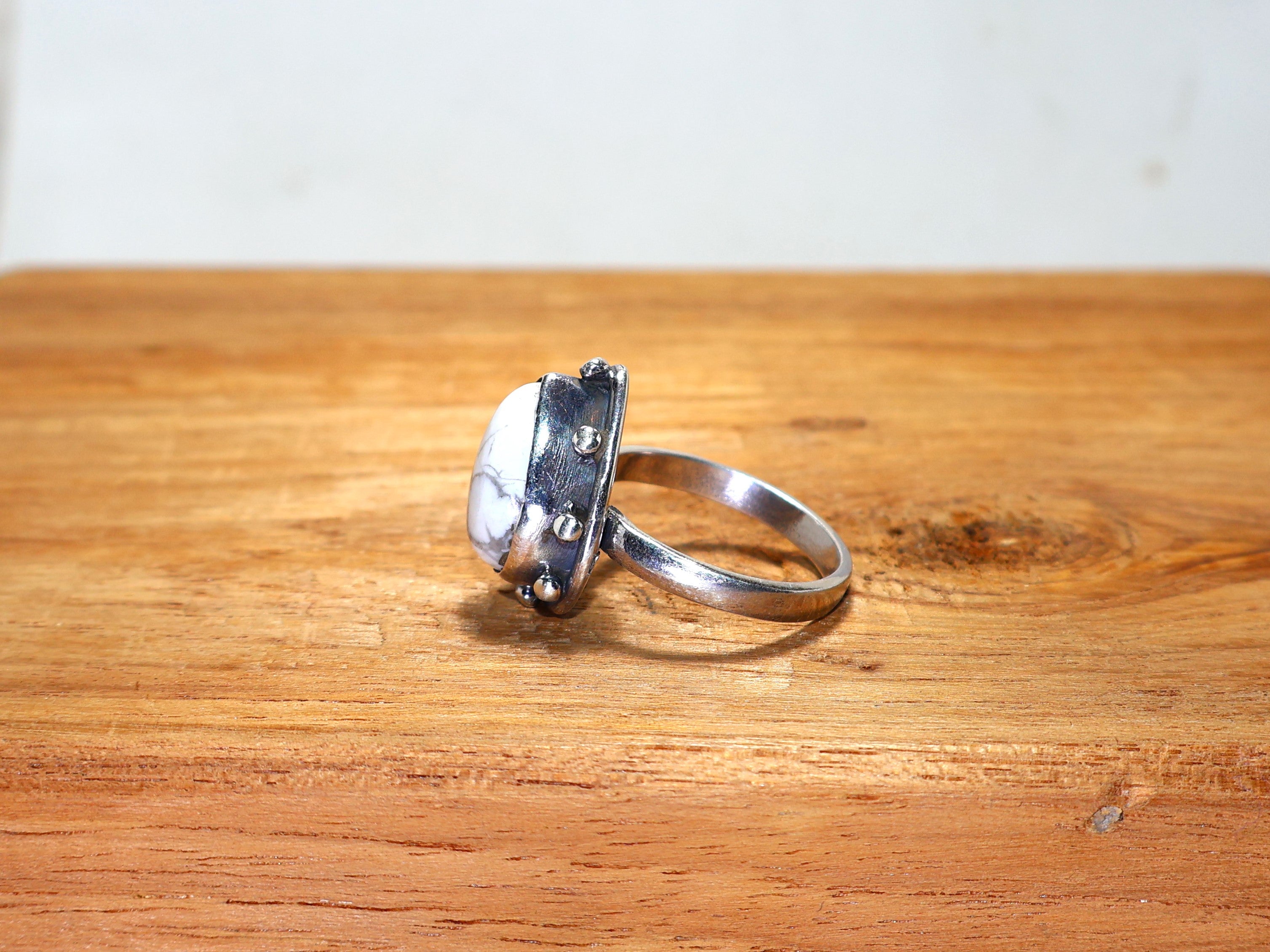 Weißer Howlith Ring 925 Sterling Silber Ring Handgemachtes Geschenk Für Freundin Frauen Ring Birnenförmiger Statement Ring