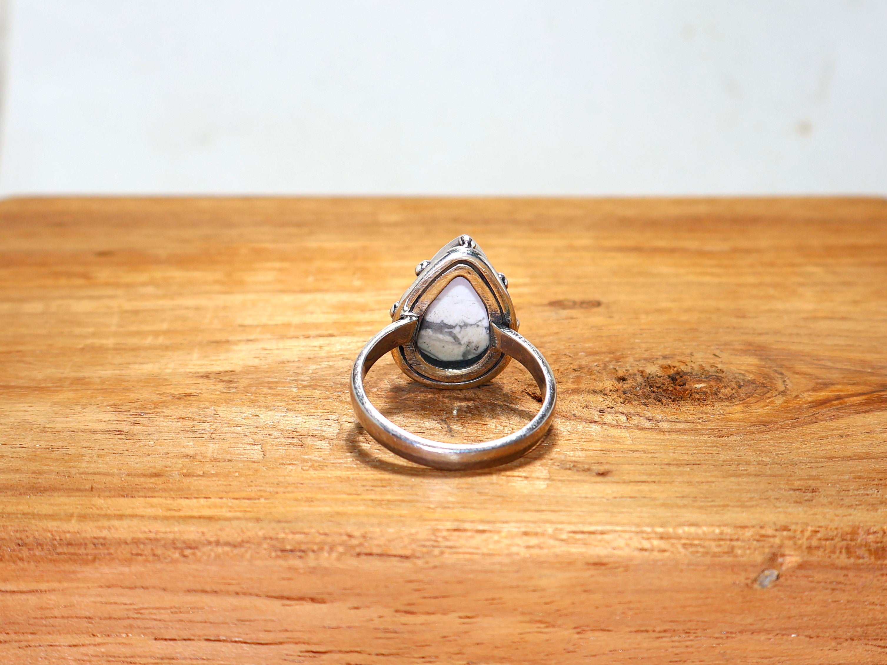Weißer Howlith Ring 925 Sterling Silber Ring Handgemachtes Geschenk Für Freundin Frauen Ring Birnenförmiger Statement Ring