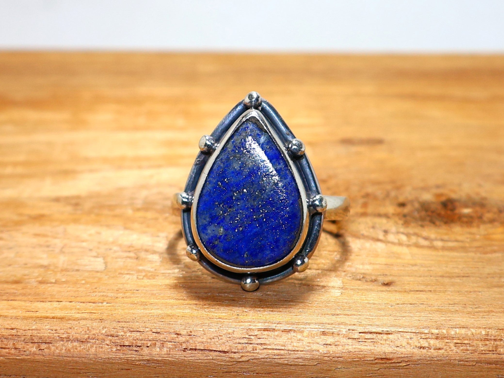 Echter Lapislazuli Ring 925 Sterling Silber Ring Geburtsstein Ring Tropfenförmiger Edelstein Handgefertigter Silberschmuck Einzigartiger Ring Statement Ring