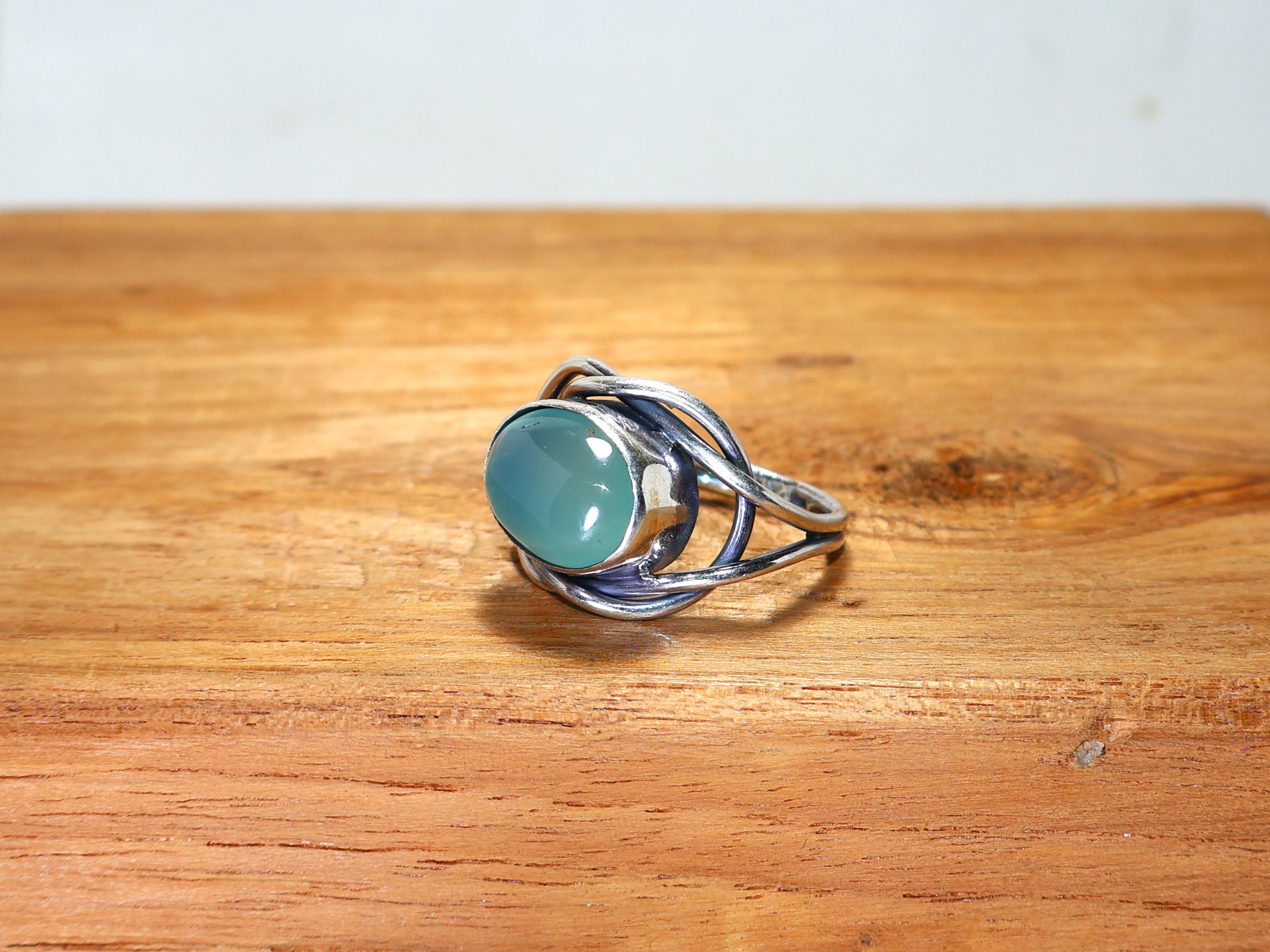 Natürlicher Aqua Chalcedon Ring Ovaler Edelsteinring 925 Sterling Massiv Silber Handgemachter Blauer Steinring Statement Ring Geschenk für die Liebe