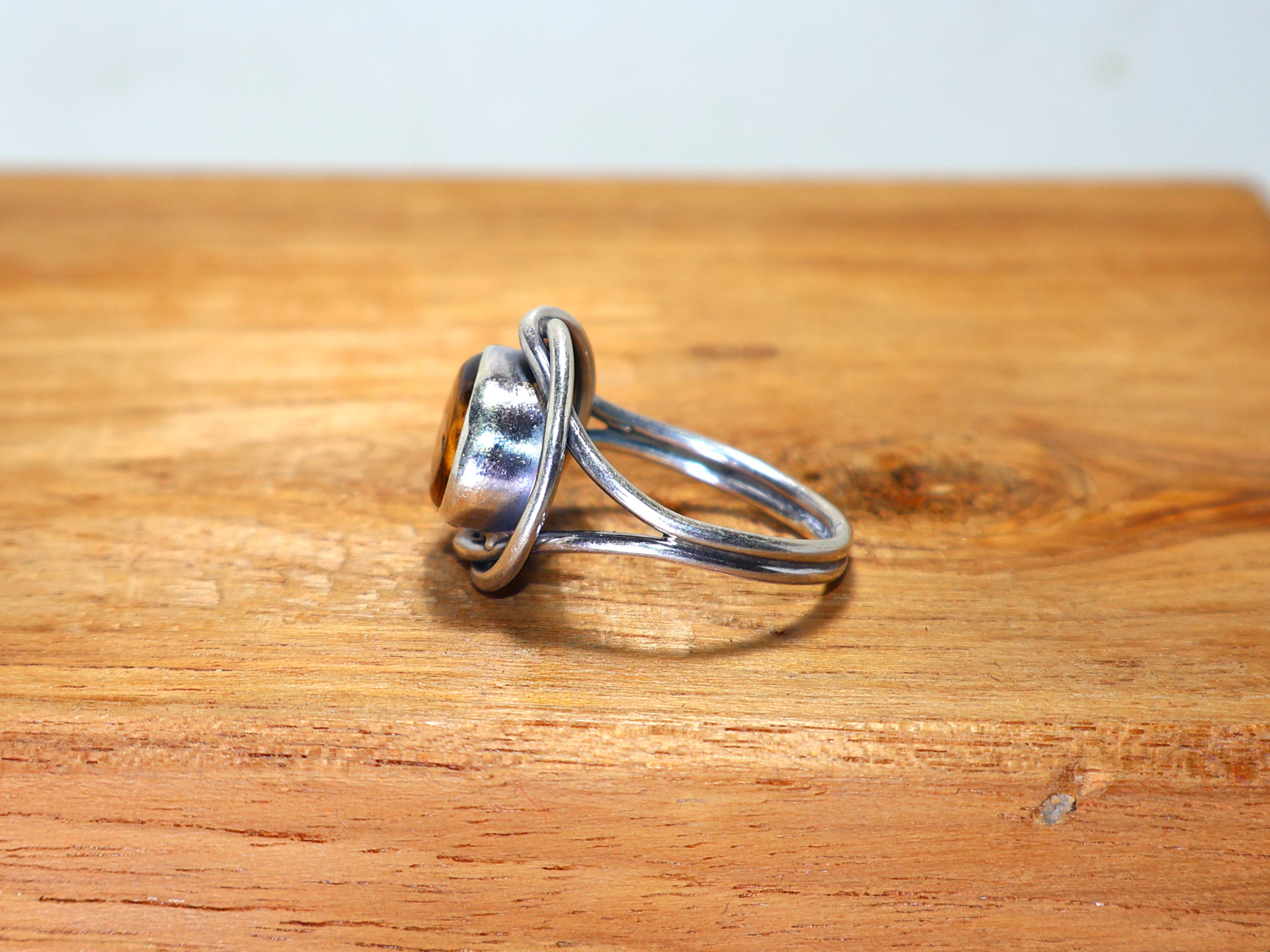 Natürlicher Tigerauge Ring 925 Sterling Silber Minimalistischer Ring Handgemachter Ring Statement Silberring Juni Geburtsstein Ring Einzigartiger Ring