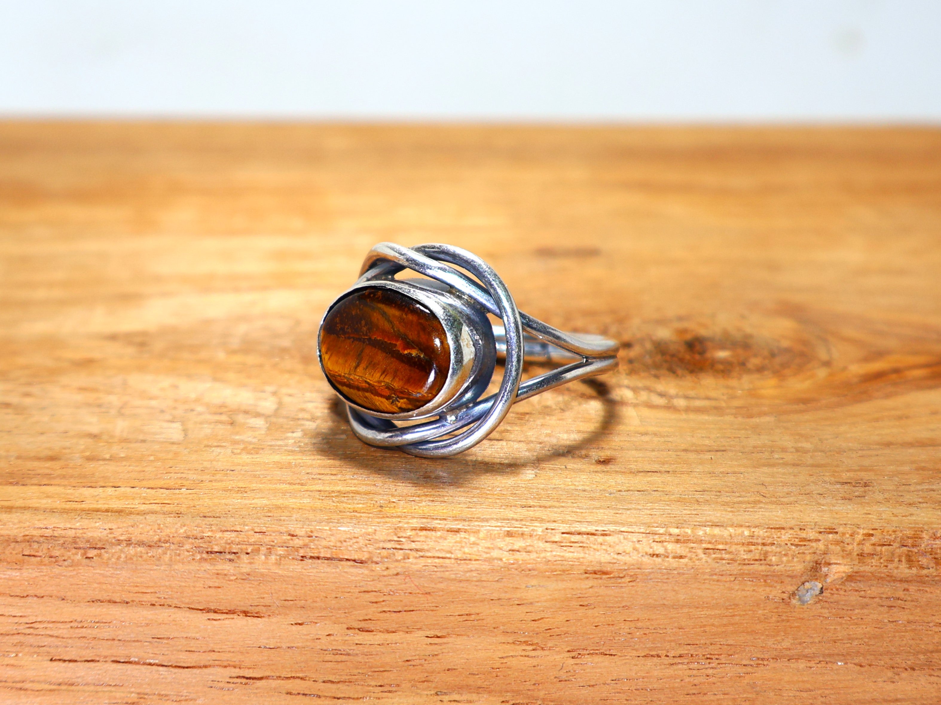Natürlicher Tigerauge Ring 925 Sterling Silber Minimalistischer Ring Handgemachter Ring Statement Silberring Juni Geburtsstein Ring Einzigartiger Ring