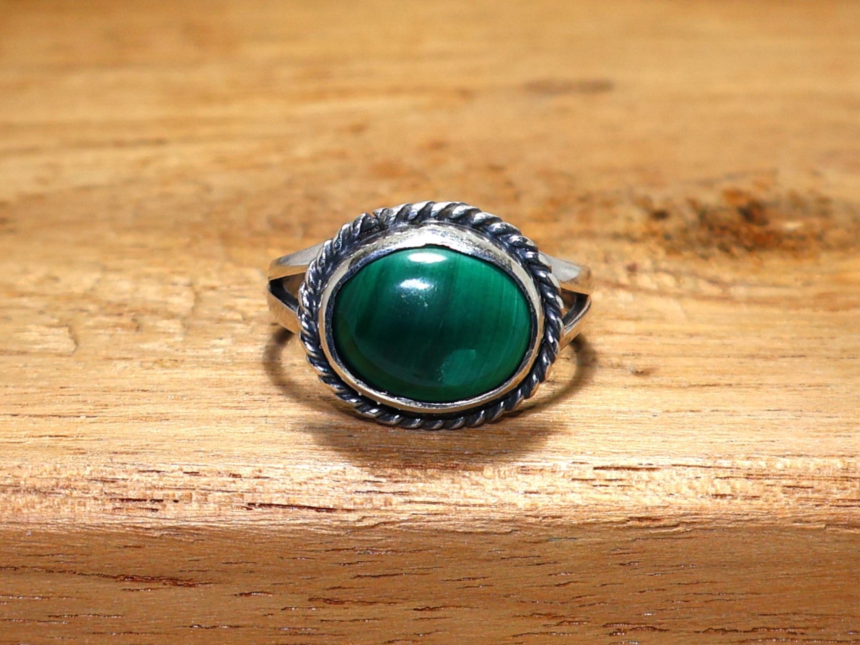 Handgemachter Ring Malachit Ring Geburtstagsgeschenk Ring Grüner Ovaler Edelstein Ring Versprechensring 925 Sterling Silber Ring Geschenk für Sie