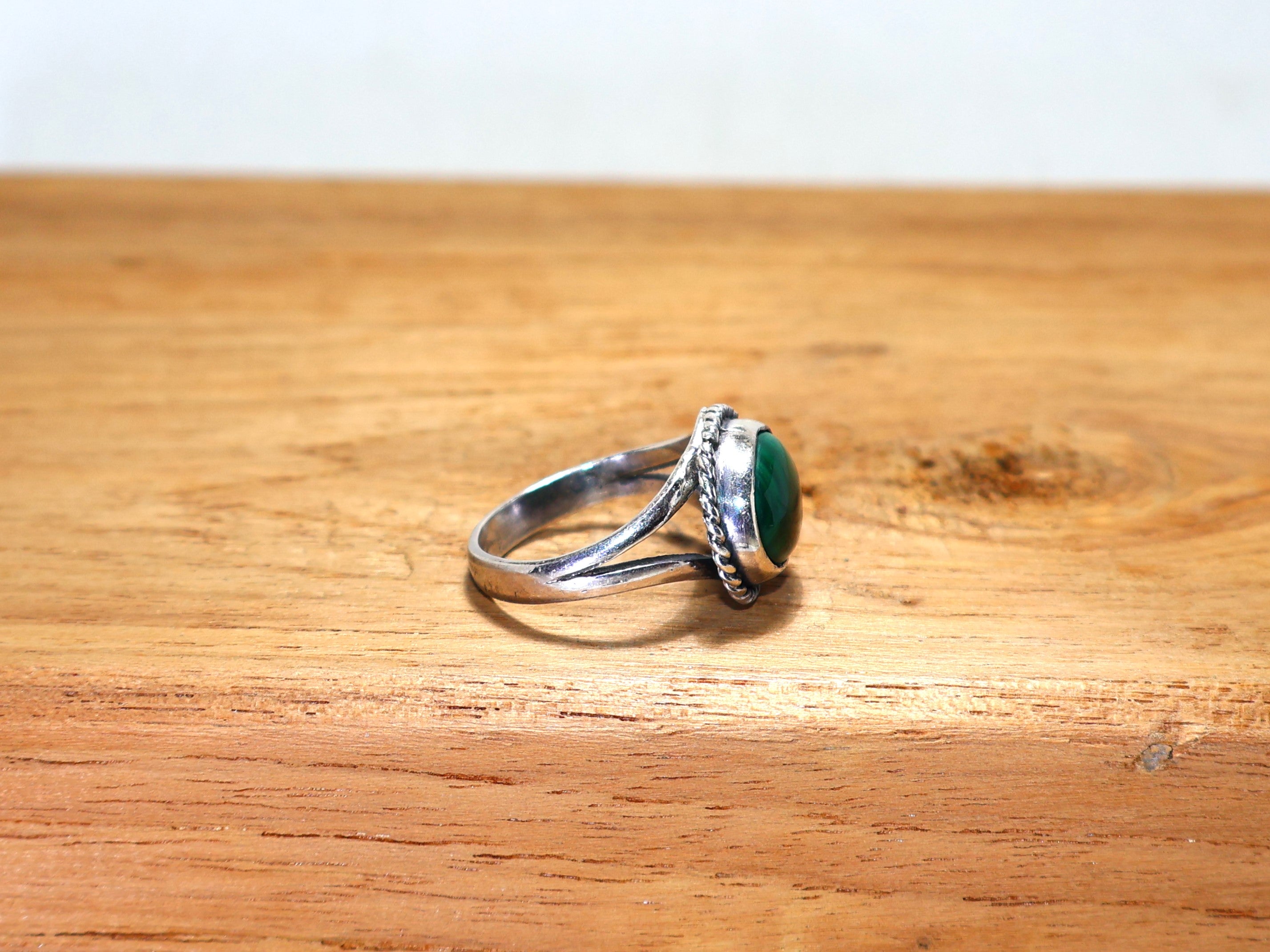Handgemaakte Ring Malachiet Ring Verjaardagscadeau Ring Groene Ovale Edelsteen Ring Belofte Ring 925 Sterling Zilveren Ring Cadeau voor Haar