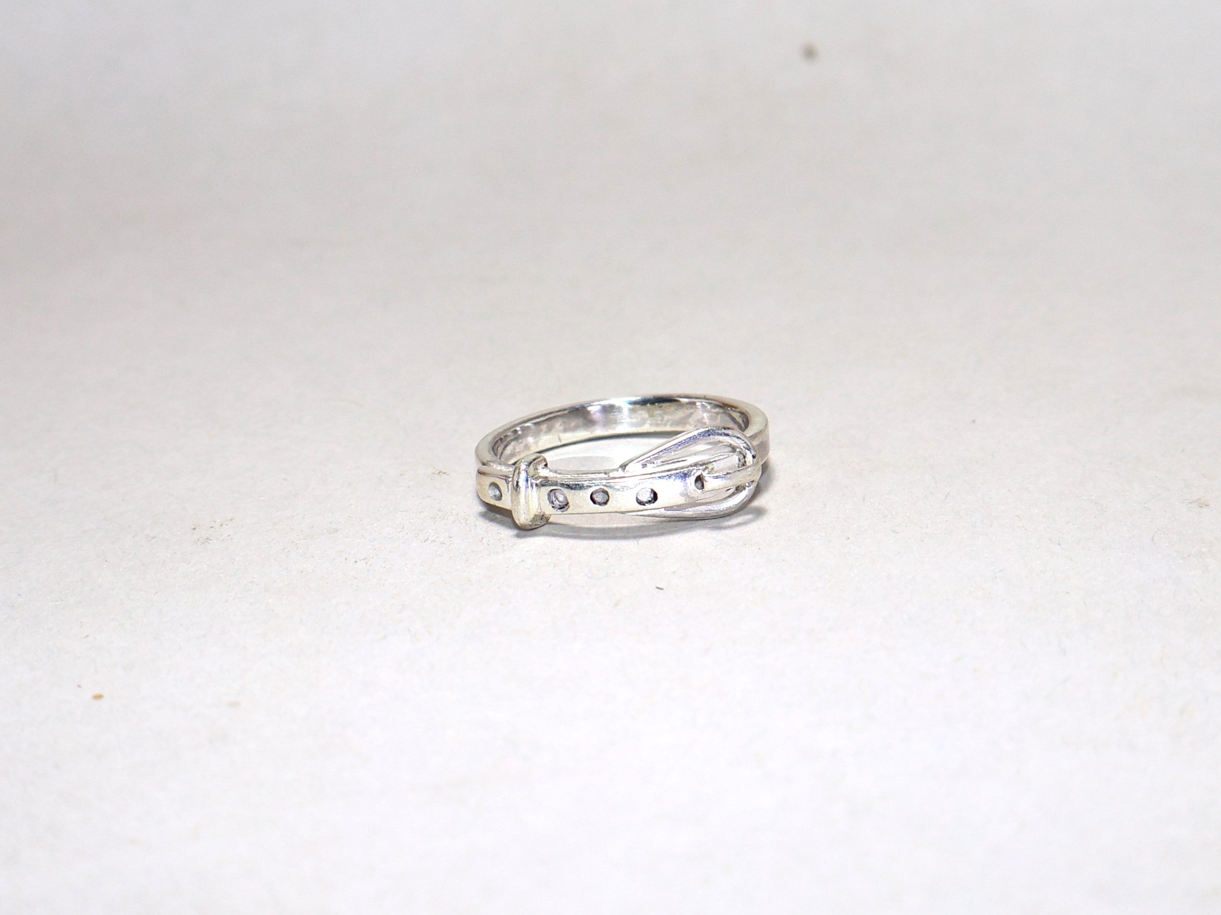 Gürtelsilberring 925 Silberring Handgefertigter Artikel Silbergürtelschnallenring Geschenk für sie Einzigartiges Design Ring für sie