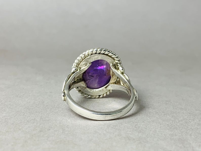 Violetter Amethystring 925er Sterlingsilber handgemachter Silberschmuck Geschenk für Sie Ovaler Edelsteinring