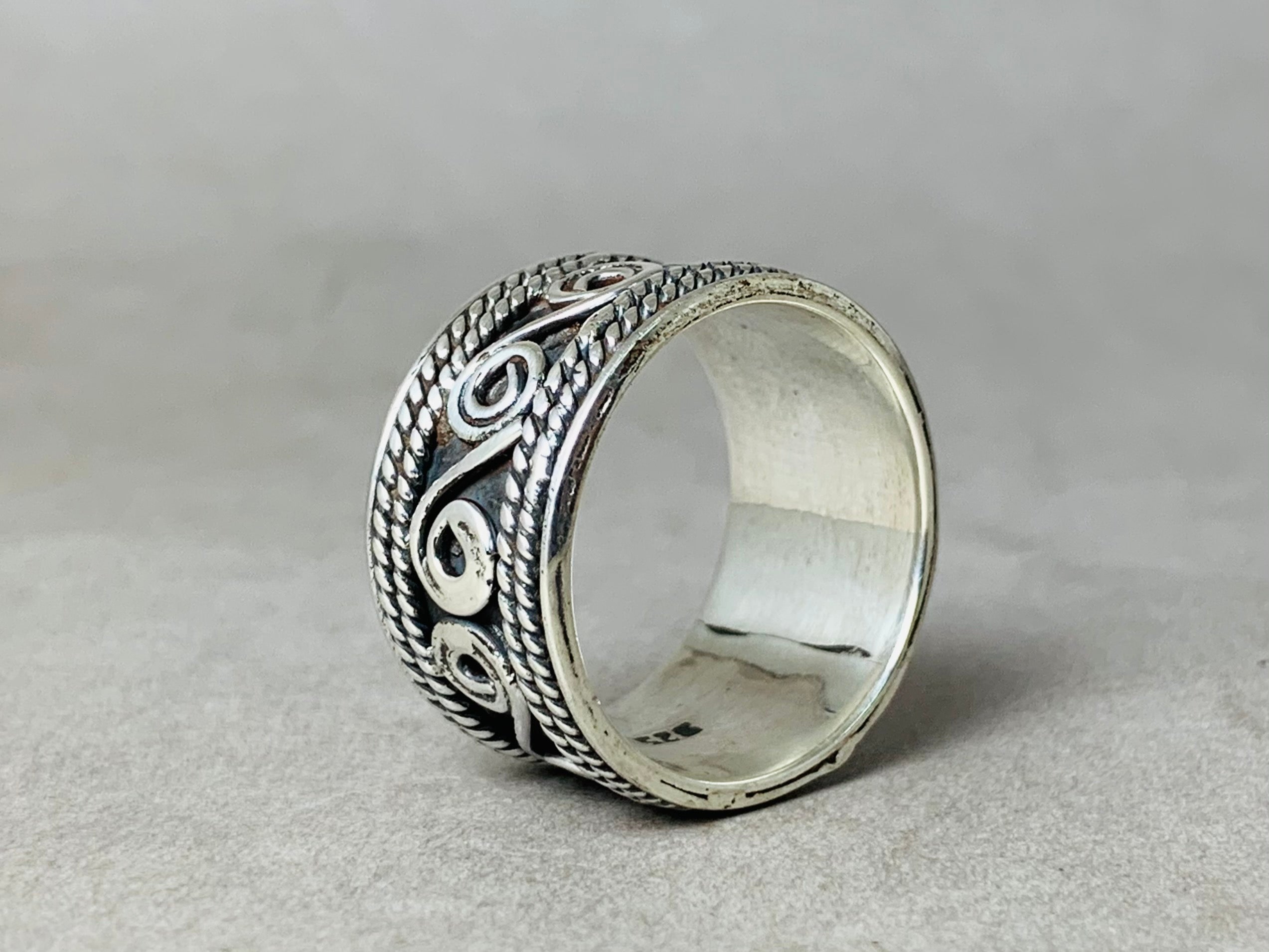 Bandring 925er Sterlingsilber Ring Breiter Ring Statement-Ring Geburtstagsgeschenk für Sie