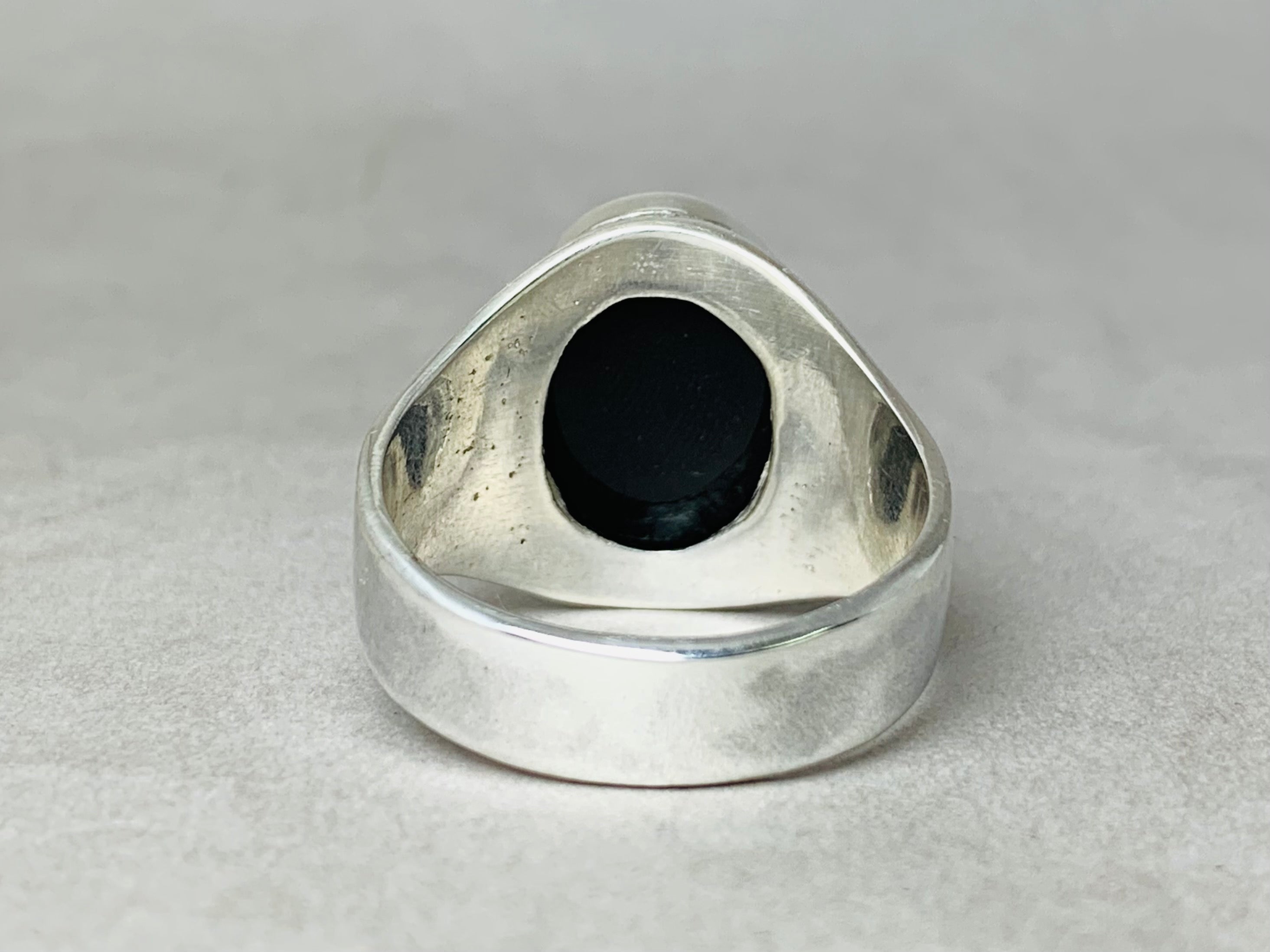 Natürlicher schwarzer Onyx Ring 925 Sterling Silber Silberner Bandring Handgemachter Edelsteinring Geschenk für Sie