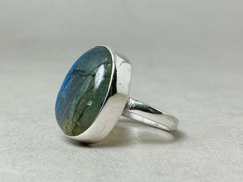 Natürlicher Labradorit Ring 925 Sterling Silber Ring Statement Ring Böhmischer Ring Geschenk Ring Ovaler Labradorit Ring Geburtsstein Ring