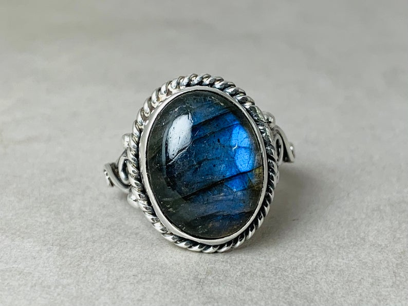 Echter Edelsteinring Labradorit Ring 925 Silber Ring Handgemachter Ovaler Edelstein Geburtssteinring Geschenk für Sie