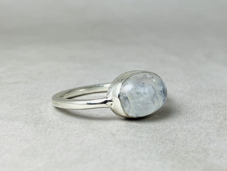 Wunderschöner Regenbogen-Mondstein 925 Silberring Blauer Feuerring Geburtssteinring Juni Versprechensring