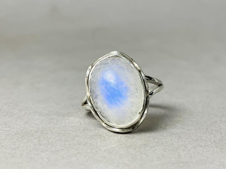 Natürlicher Regenbogen Mondstein Ring 925 Sterling Silber Handgemachter Ring Edelsteinring Ovaler Mondsteinring Geschenk Für Sie