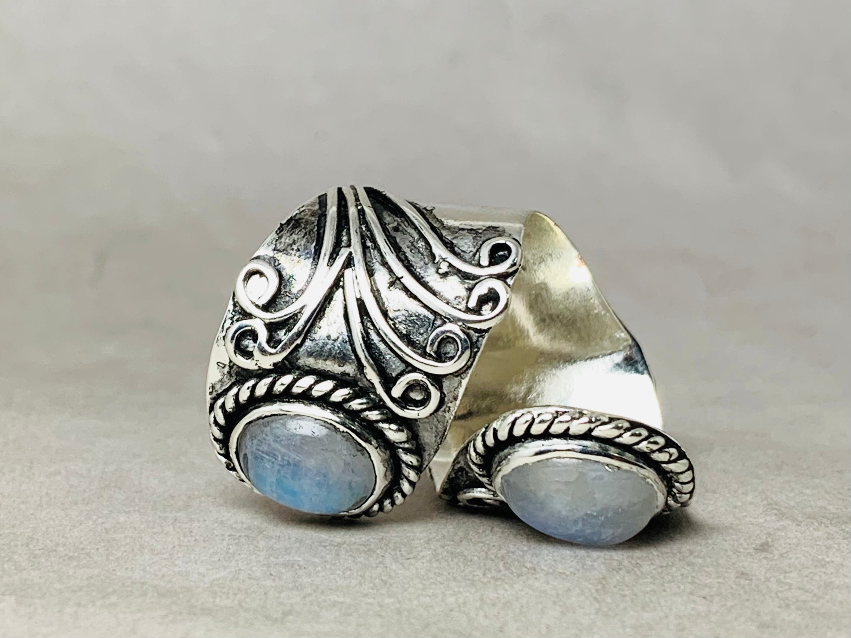 Doppelter Mondstein Ring 925 Sterling Silber Ring Handgemachter Ring Blauer Blitz Ring Statement Boho Ring Damenring Alltagsring