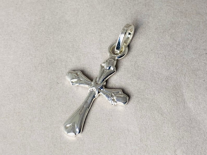 Kreuz-Anhänger Sterlingsilber-Anhänger Christlicher Schmuck 925er Silber-Anhänger Handgefertigter Anhänger Damen-Anhänger Geschenk für sie Einzigartig