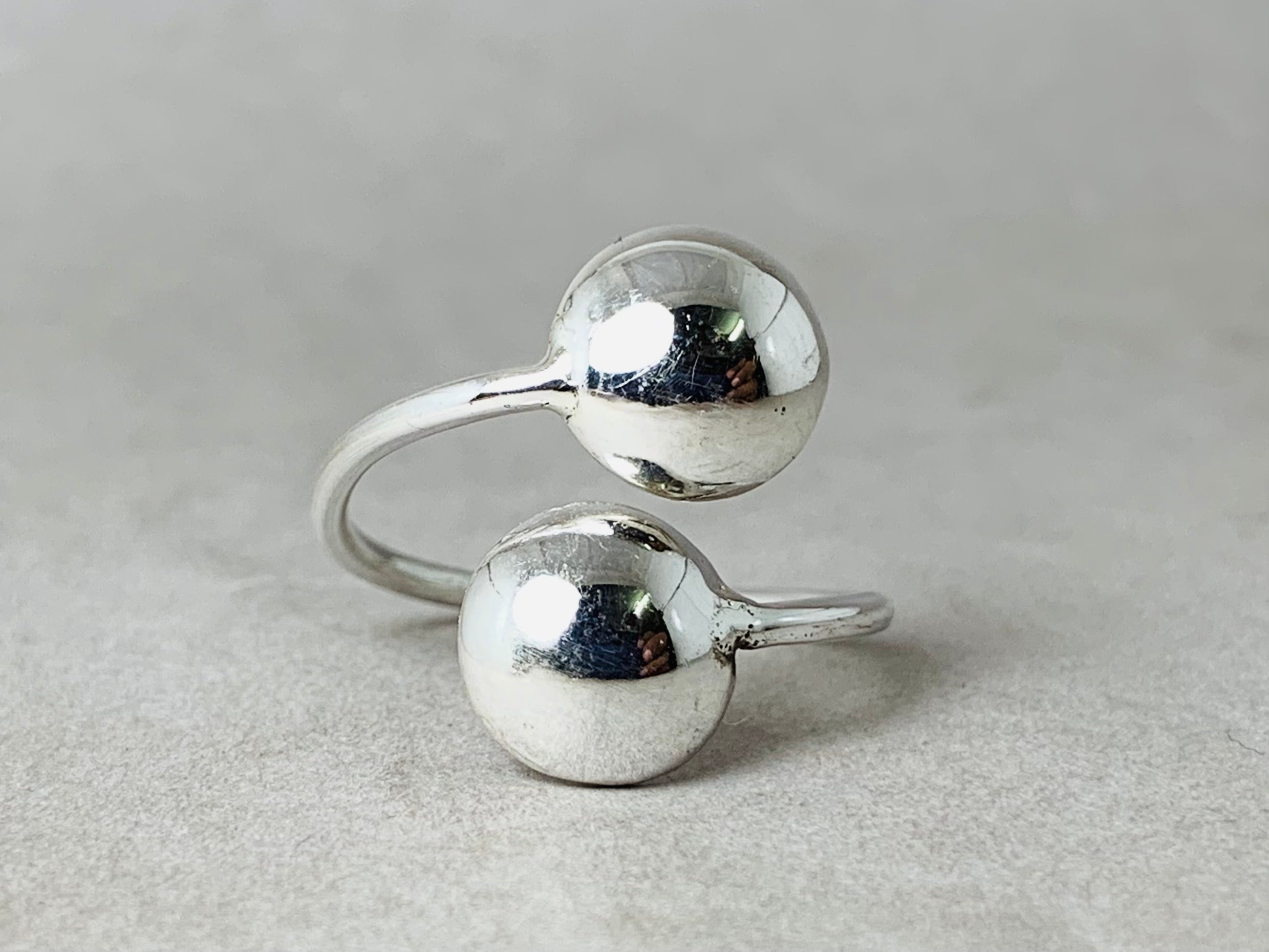 Handgefertigter Doppelring Zwei Kugeln Ring Verstellbarer Ring Offener Ring 925 Sterling Silber Ring