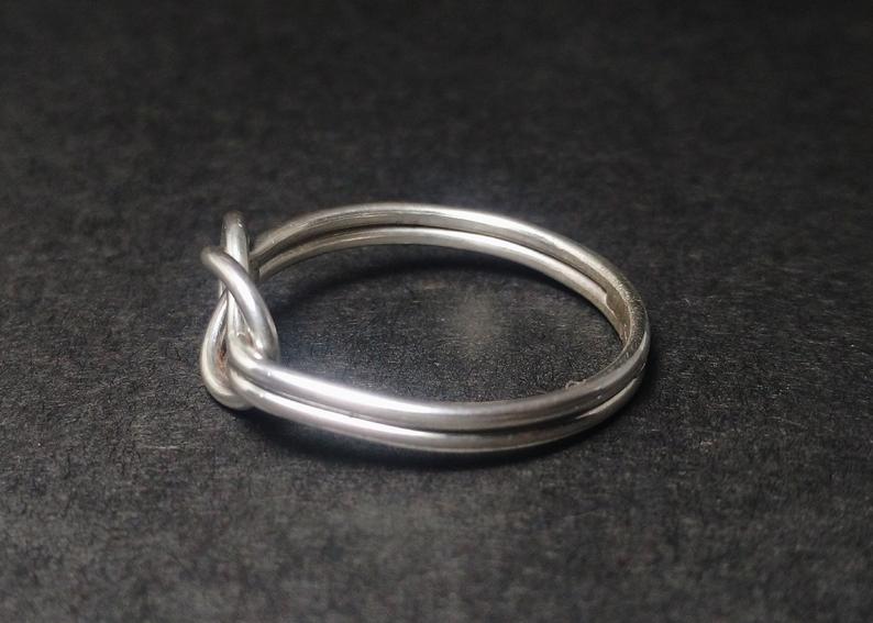 Knotenring 925 Sterling Silber Unendlichkeitsring Freundschaftsring Versprechensring für Sie Doppelter Knotenring Liebesknotenring
