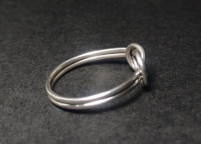 Knotenring 925 Sterling Silber Unendlichkeitsring Freundschaftsring Versprechensring für Sie Doppelter Knotenring Liebesknotenring