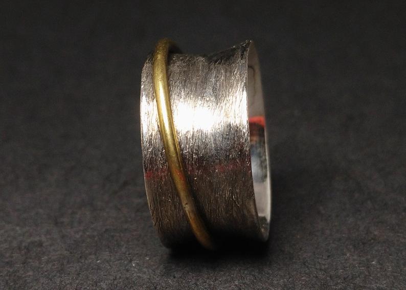 Silberner Spinner-Ring Oxidierter Ring 925 Sterling Silber Meditationsring Sorgen-Fidget Rustikaler Spinner-Ring Gehämmerter Ring