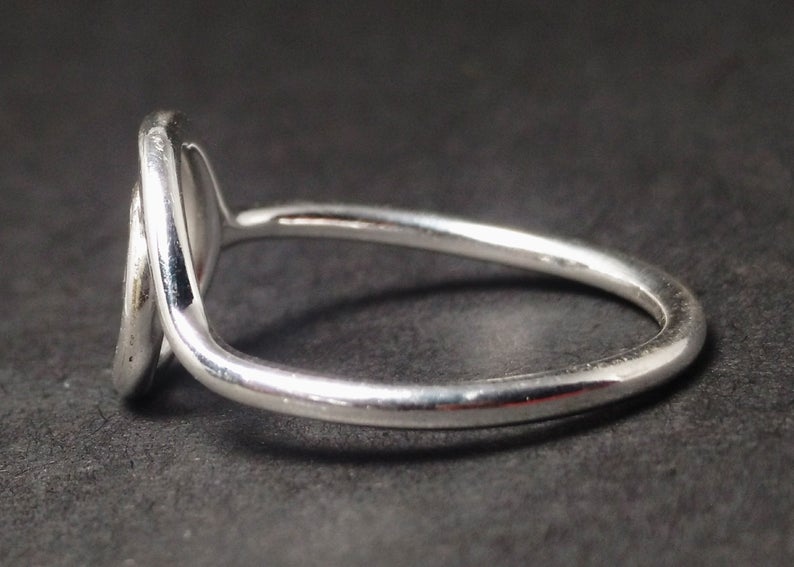 Silberspiralring, Ring aus 925er Sterlingsilber, schmaler stapelbarer Ring, handgefertigter Wirbelring, Alltagsring, Geschenk für Sie