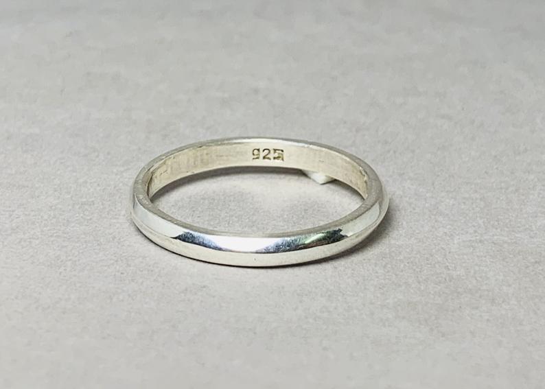 Stapelbarer Bandring 925 Sterling Silber Abschlussgeschenk Einfacher Glatter Bandring Halbkugelring