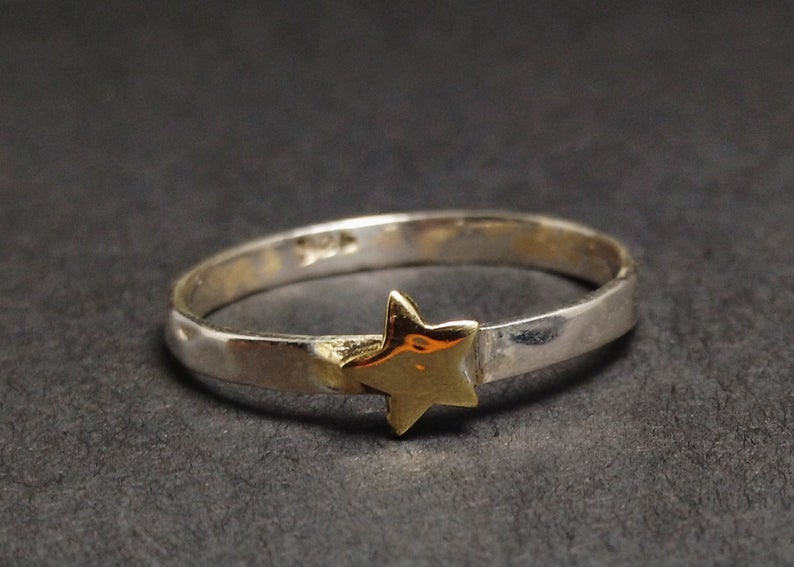 Sterlingsilber-Sternring 925er Sterlingsilber Zierlicher Freundschaftsring Freundin Geschenk Winziger Sternring Stapelring