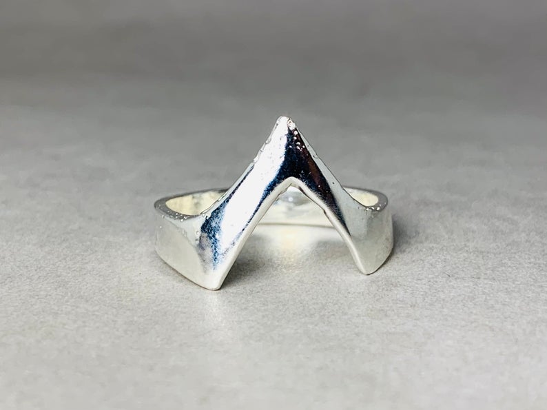 Chevron Ring 925 Sterling Silber V-förmiger Ring Moderner Schmuck Trendiger Ring Silberner Bandring Damenring Geschenkring
