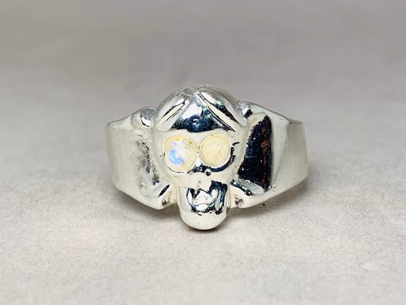 Echter Regenbogen-Mondstein 925 Sterling Silber Ring Totenkopf Mondstein Ring Einzigartiger Ring Statement Ring Geburtsstein Ring