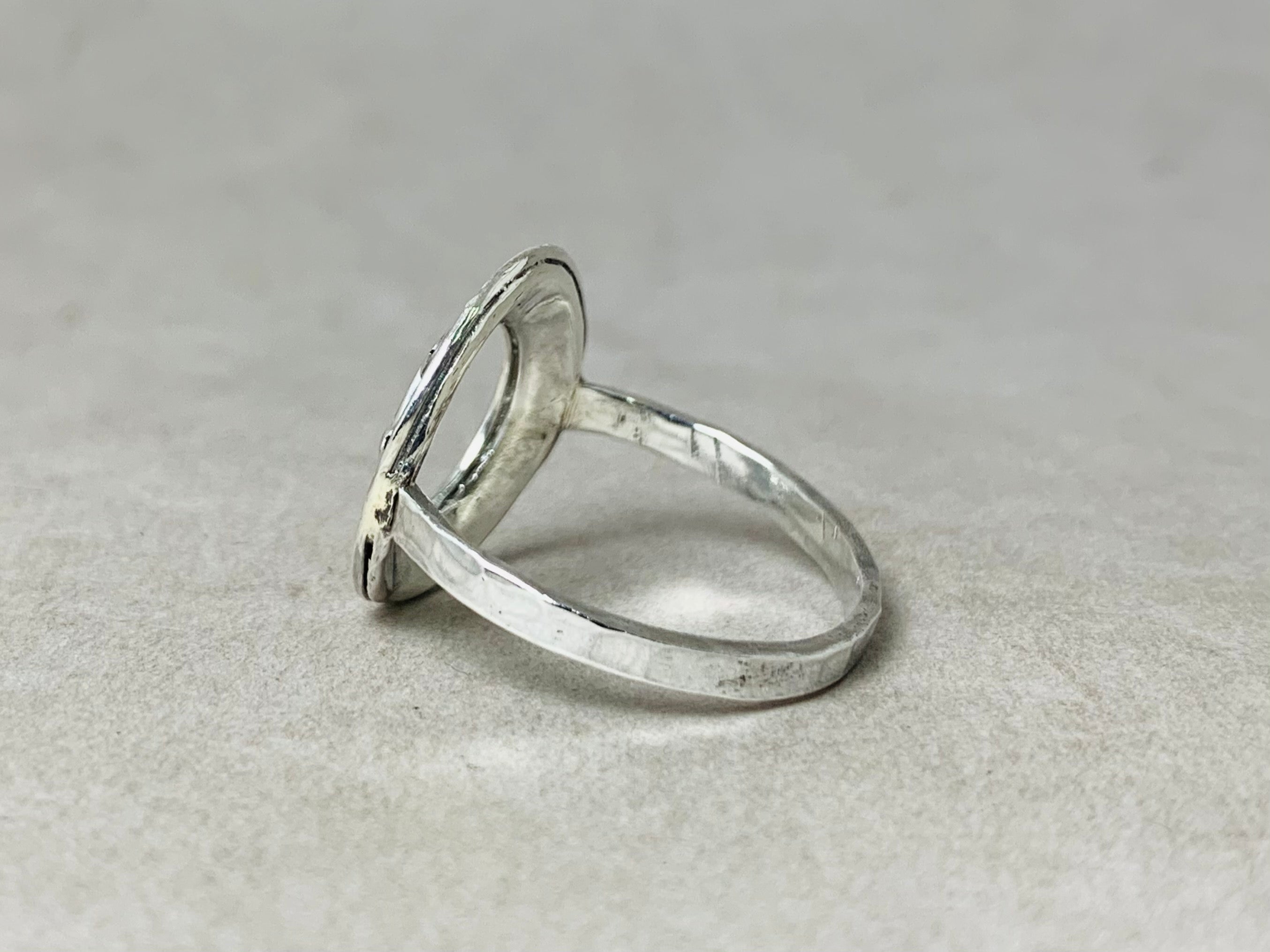 Offener Kreis Ring 925 Sterling Silber Ring Handgearbeiteter geämmerter Silberring Statement Ring
