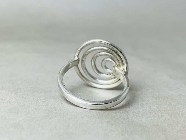 Spiralring 925er Sterlingsilber Handgefertigter Ring Geschenkring Alltagsring Einzigartiger Ring Damenring