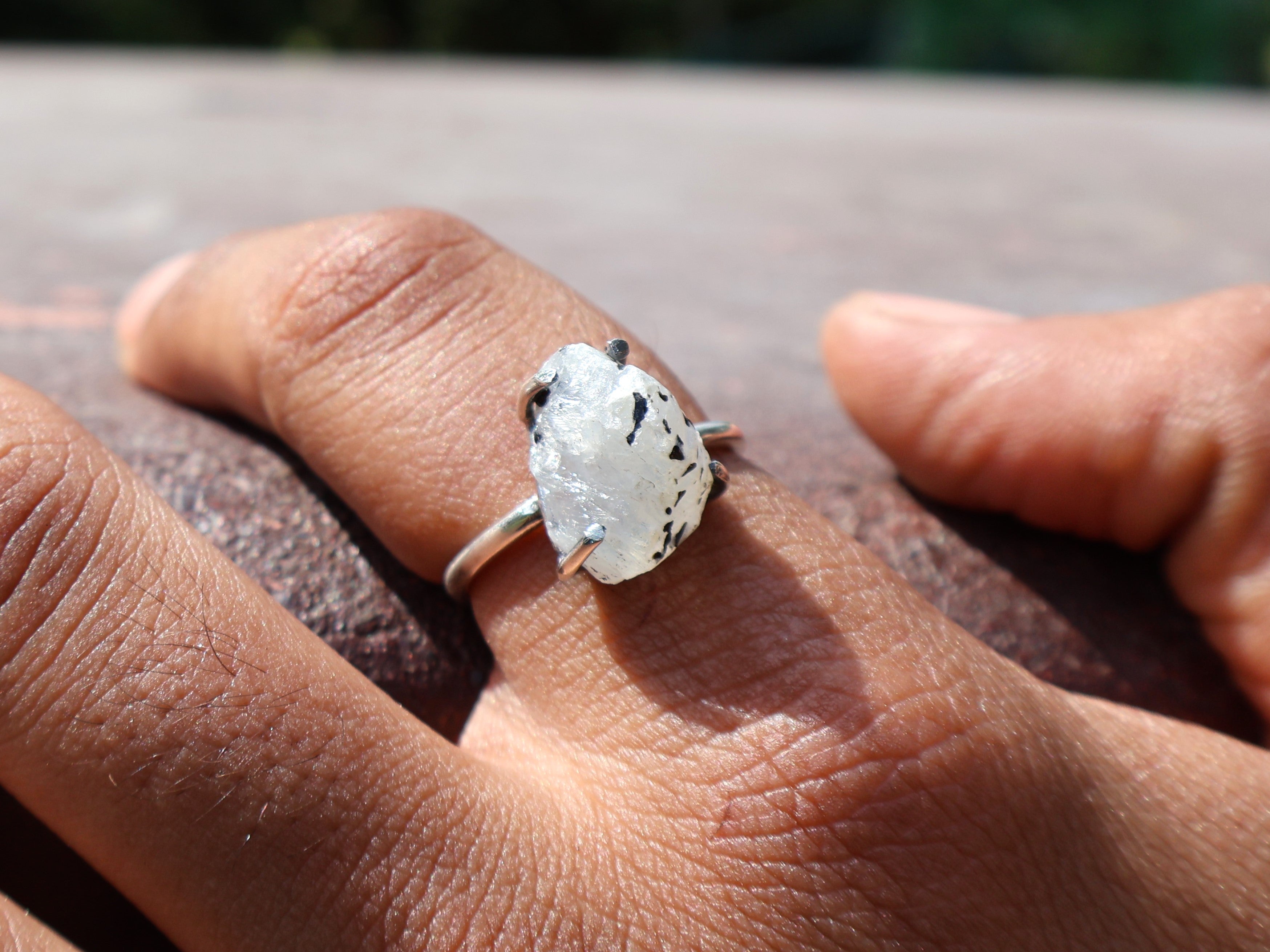 Roh Regenbogen Mondstein Ring 925 Sterling Silber Damen Ring Blauer Feuer Ring Geburtsstein Edelstein Ring Geschenk für Sie