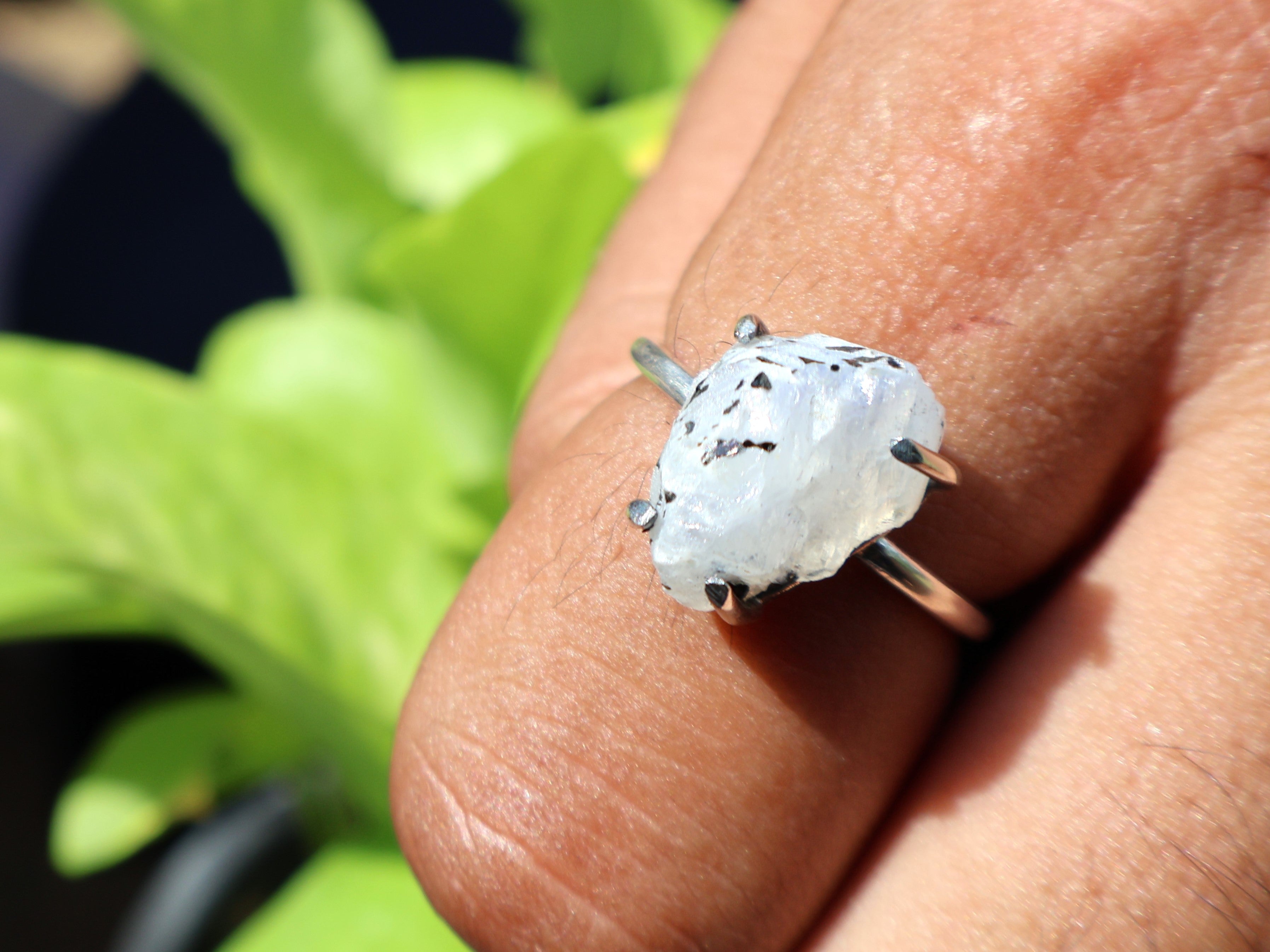 Roh Regenbogen Mondstein Ring 925 Sterling Silber Damen Ring Blauer Feuer Ring Geburtsstein Edelstein Ring Geschenk für Sie