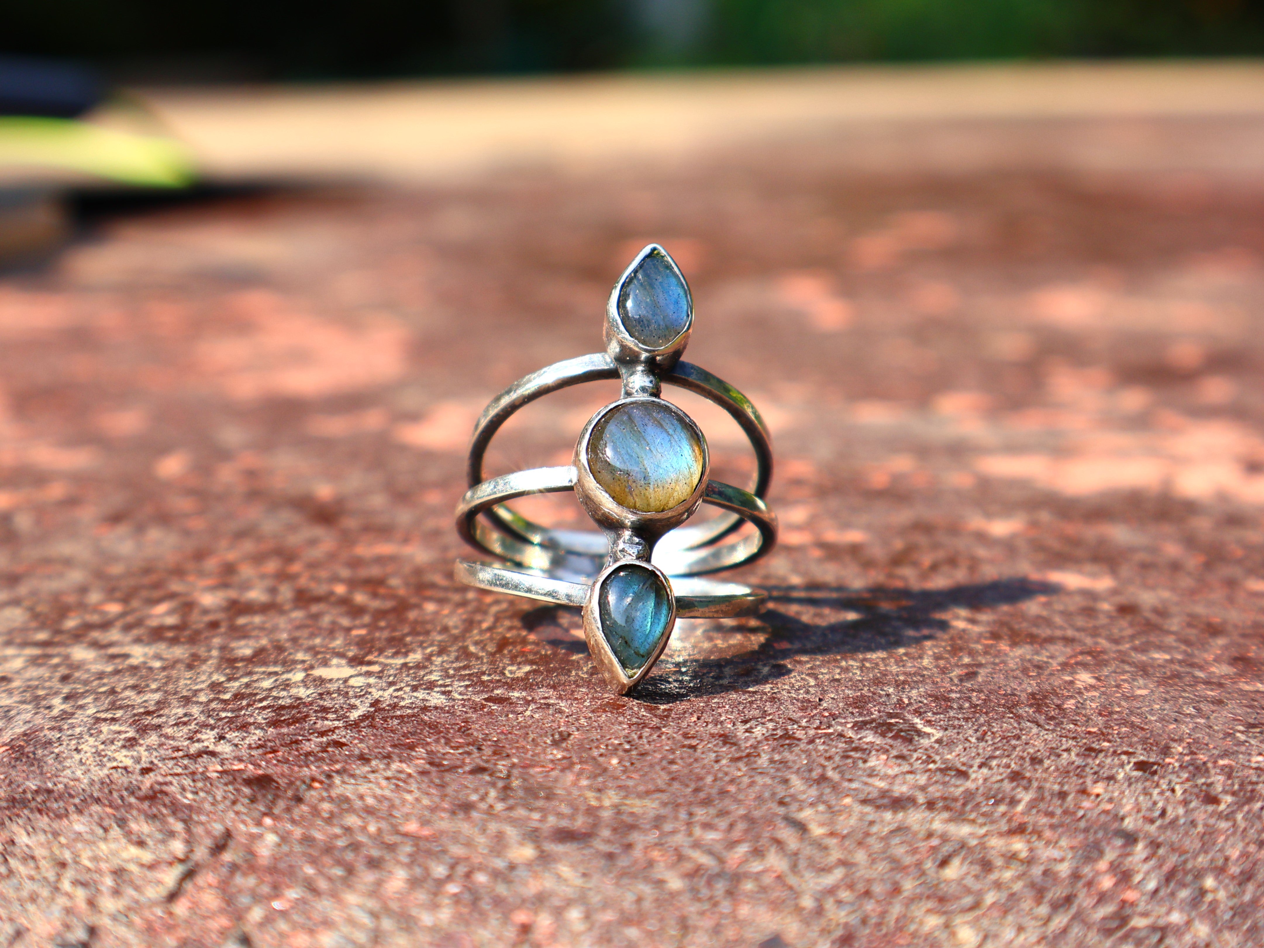 Handgefertigter Ring Labradorit Ring 925 Sterling Silber Multi Edelstein Ring Dreifach Stein Ring Boho Zierlicher Ring Geschenk Für Sie