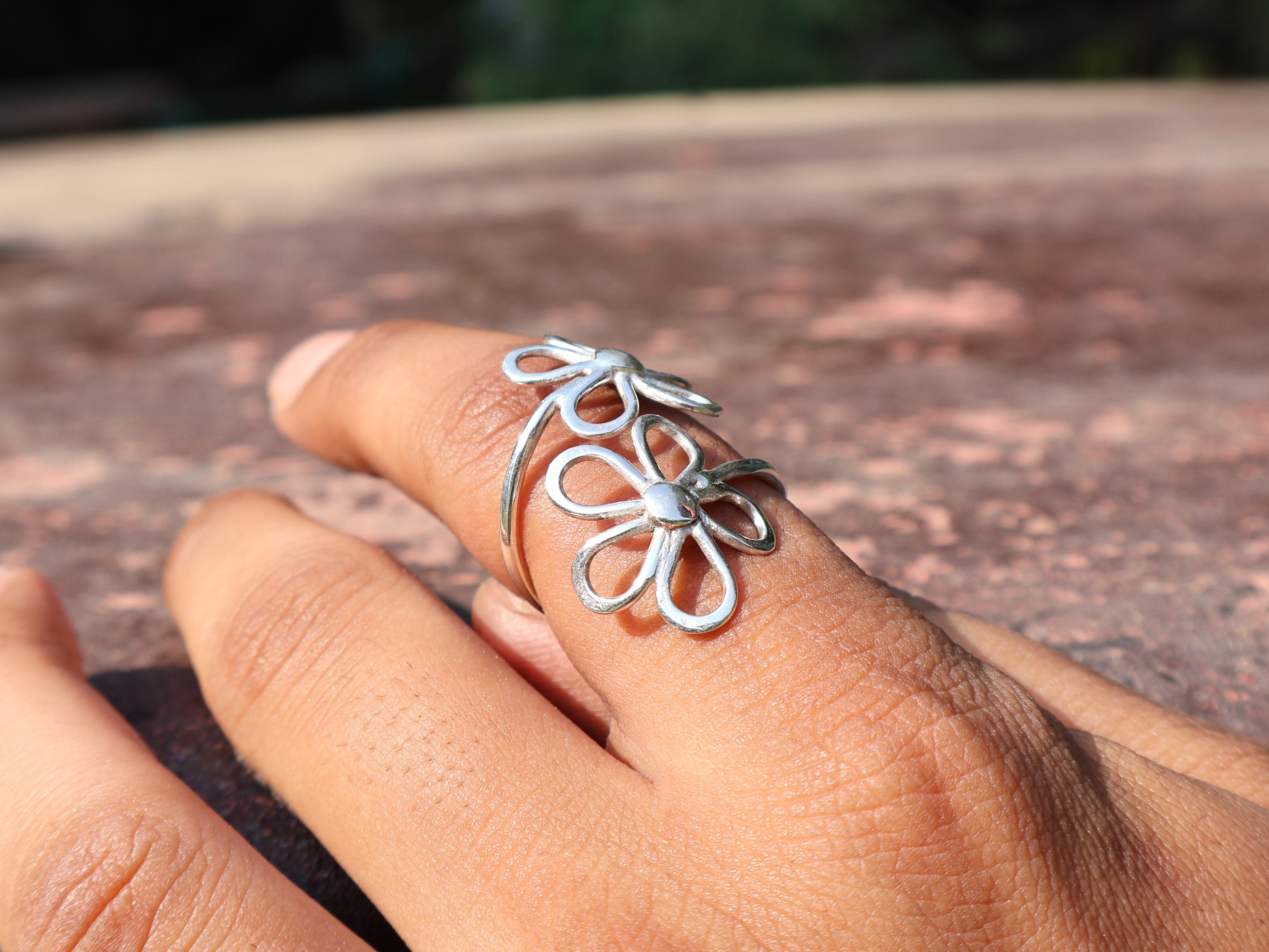 Silberner Blumenring 925 Sterling Silber Ring Handgefertigter Stapelring Geschenk für sie Böhmischer Schmuck Geschenk für sie