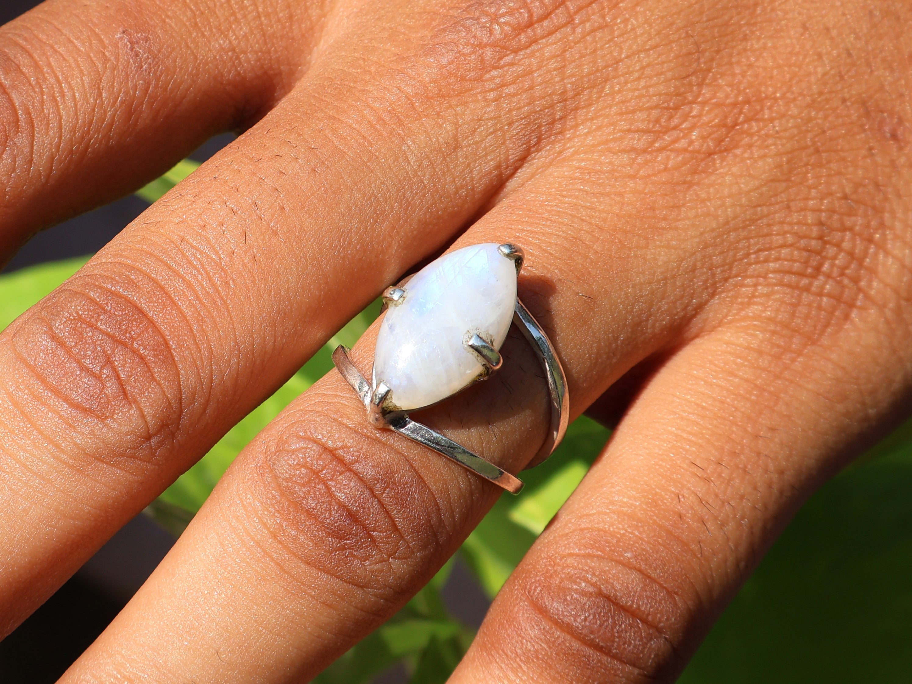 925 Sterling Silver Rainbow Moonstone Ring Women Ring Natural Moonstone Ring Blue Fire Ring Birthstone Gemstone Ring Jewelry