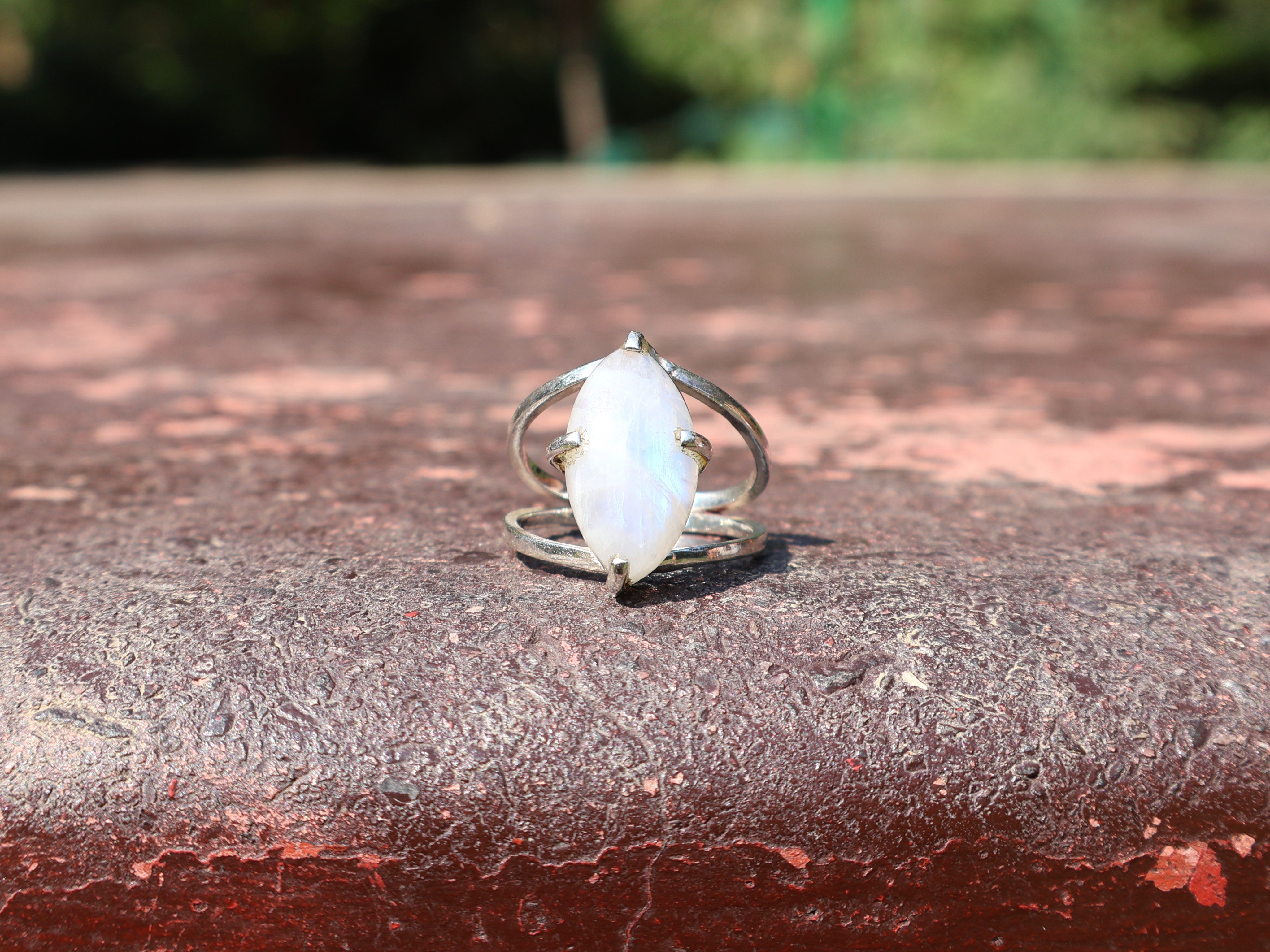 925 Sterling Silver Rainbow Moonstone Ring Women Ring Natural Moonstone Ring Blue Fire Ring Birthstone Gemstone Ring Jewelry