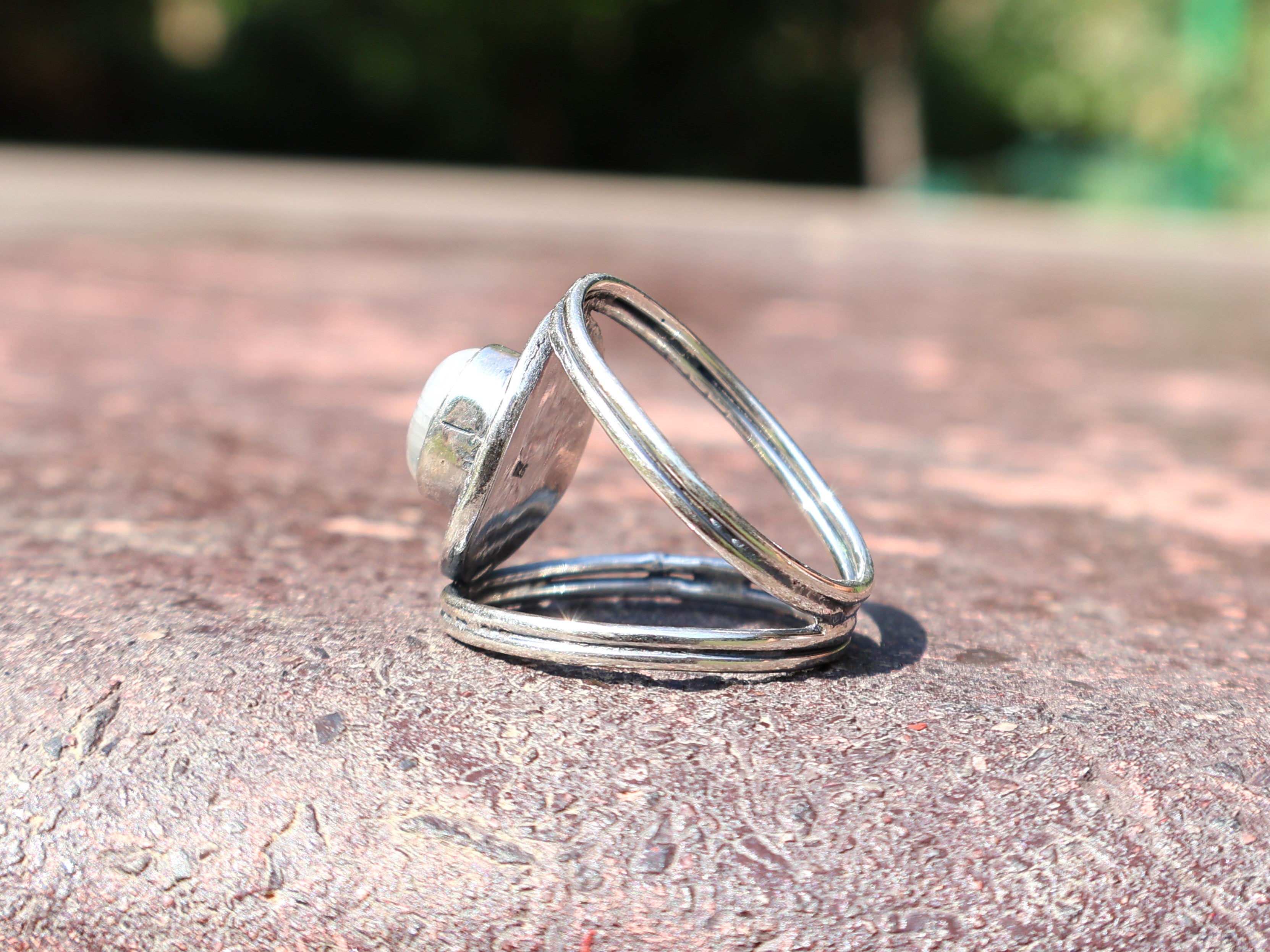 Regenbogen-Mondsteinring Handgefertigt 925 Sterling Silber Ovaler Mondstein Ring Geschenk Für Sie Boho Zierlicher Ring Geschenk Für Sie