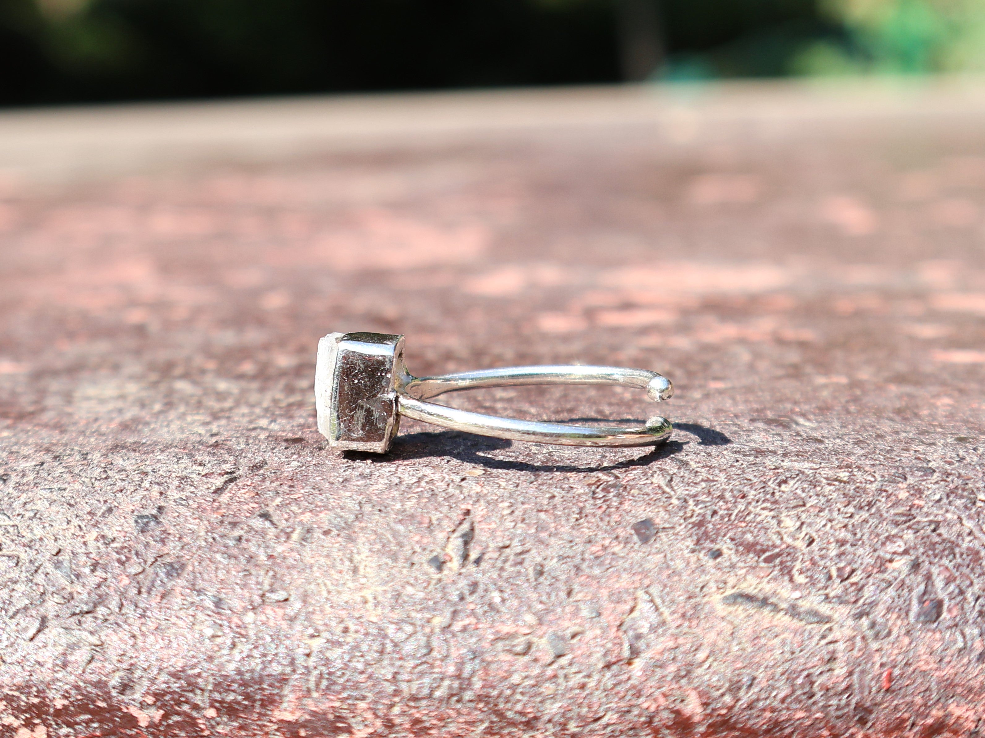 Echter Regenbogen-Mondsteinring Damen Ring Natürlicher Mondstein Stapelring Blauer Feuerring Geburtsstein Edelsteinring