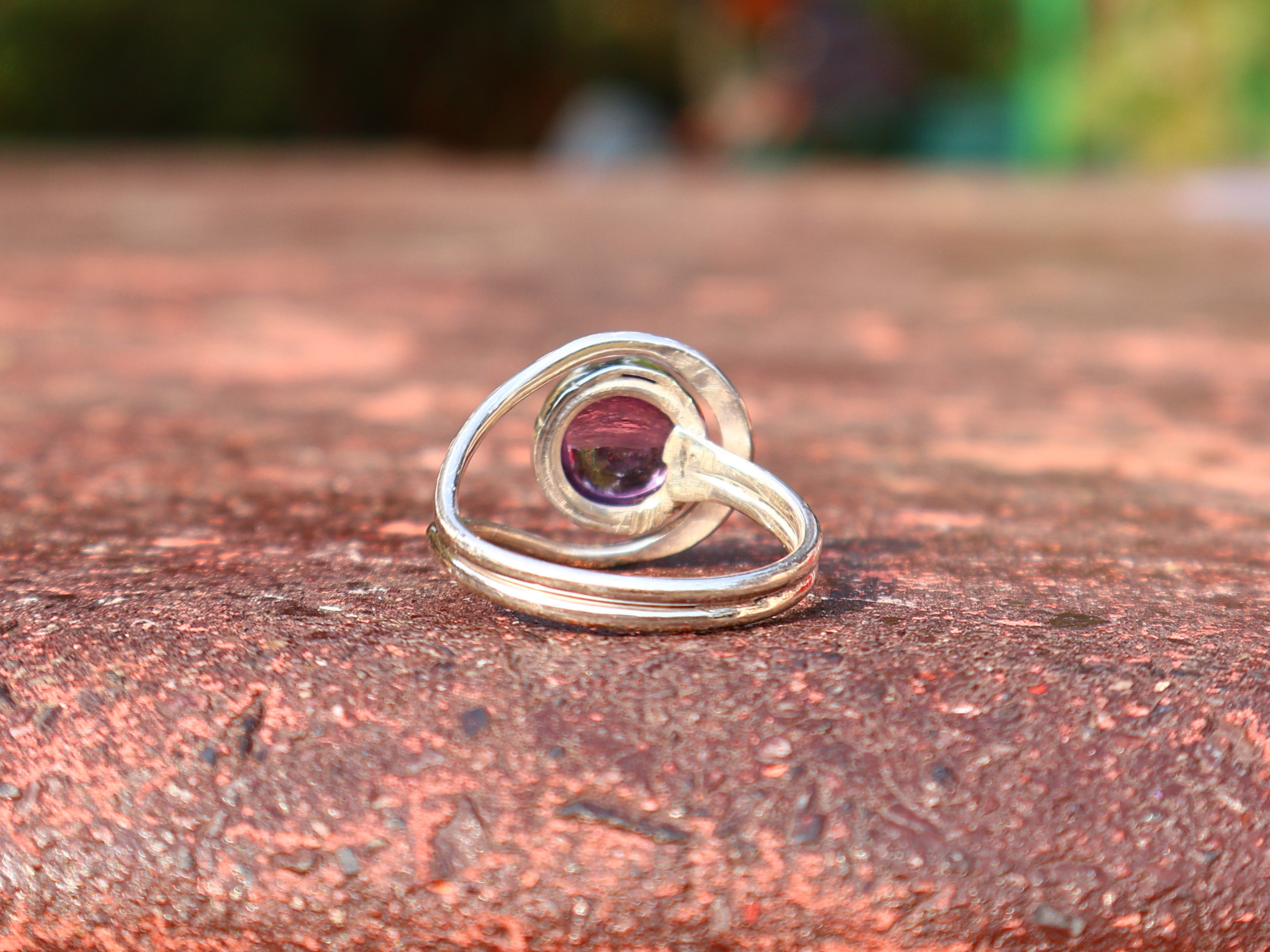 Wunderschöner Amethystring Geburtsstein Februar Runder Amethyst Designerring Geschenk für Sie Silber Amethystring Geschenk für Sie