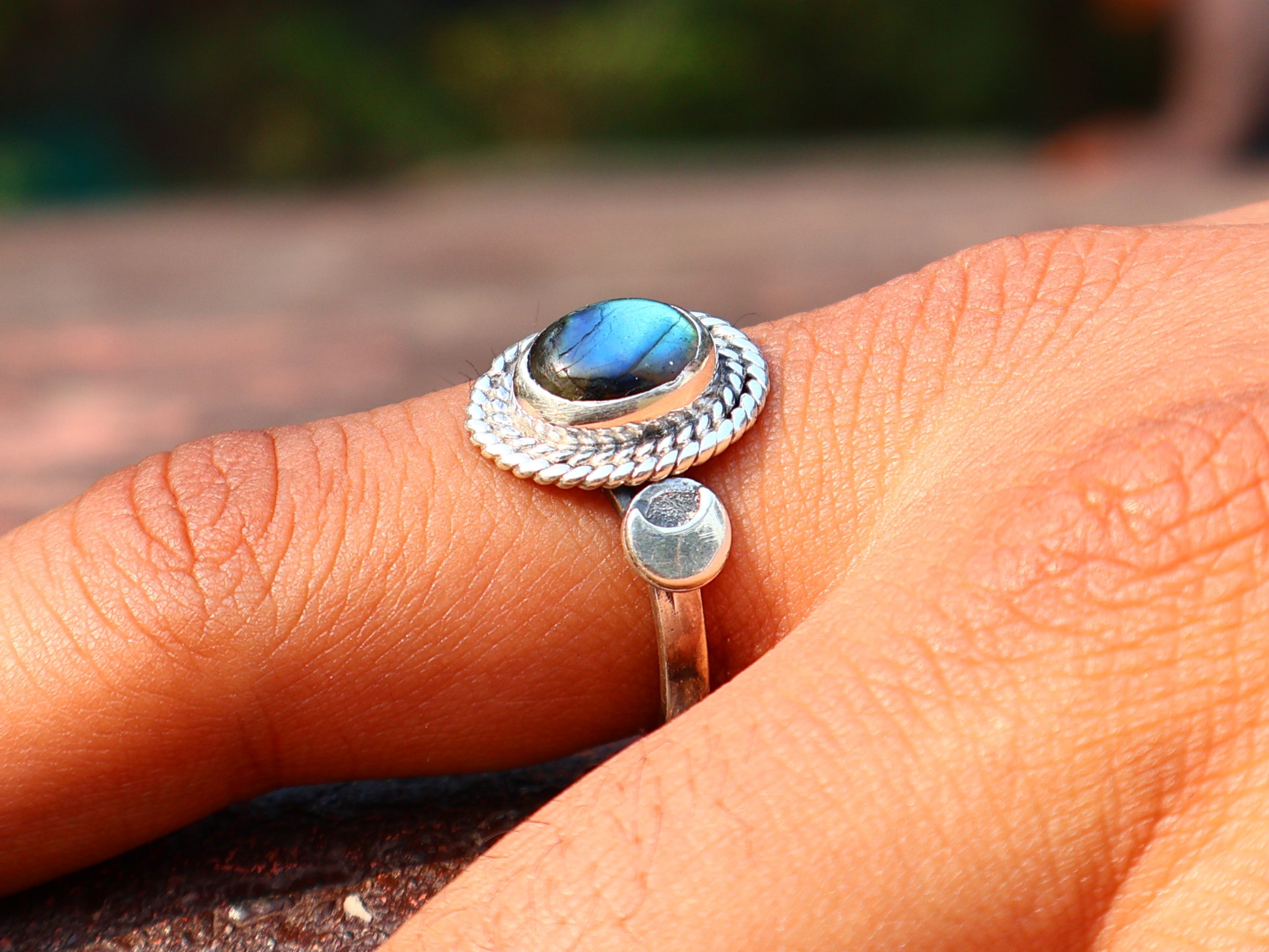 Labradoriet Ring Sterling Zilveren Ring 925 Ovale Edelsteen Ring Handgemaakte Statement Ring Boho Verfijnde Ring Cadeau Voor Haar