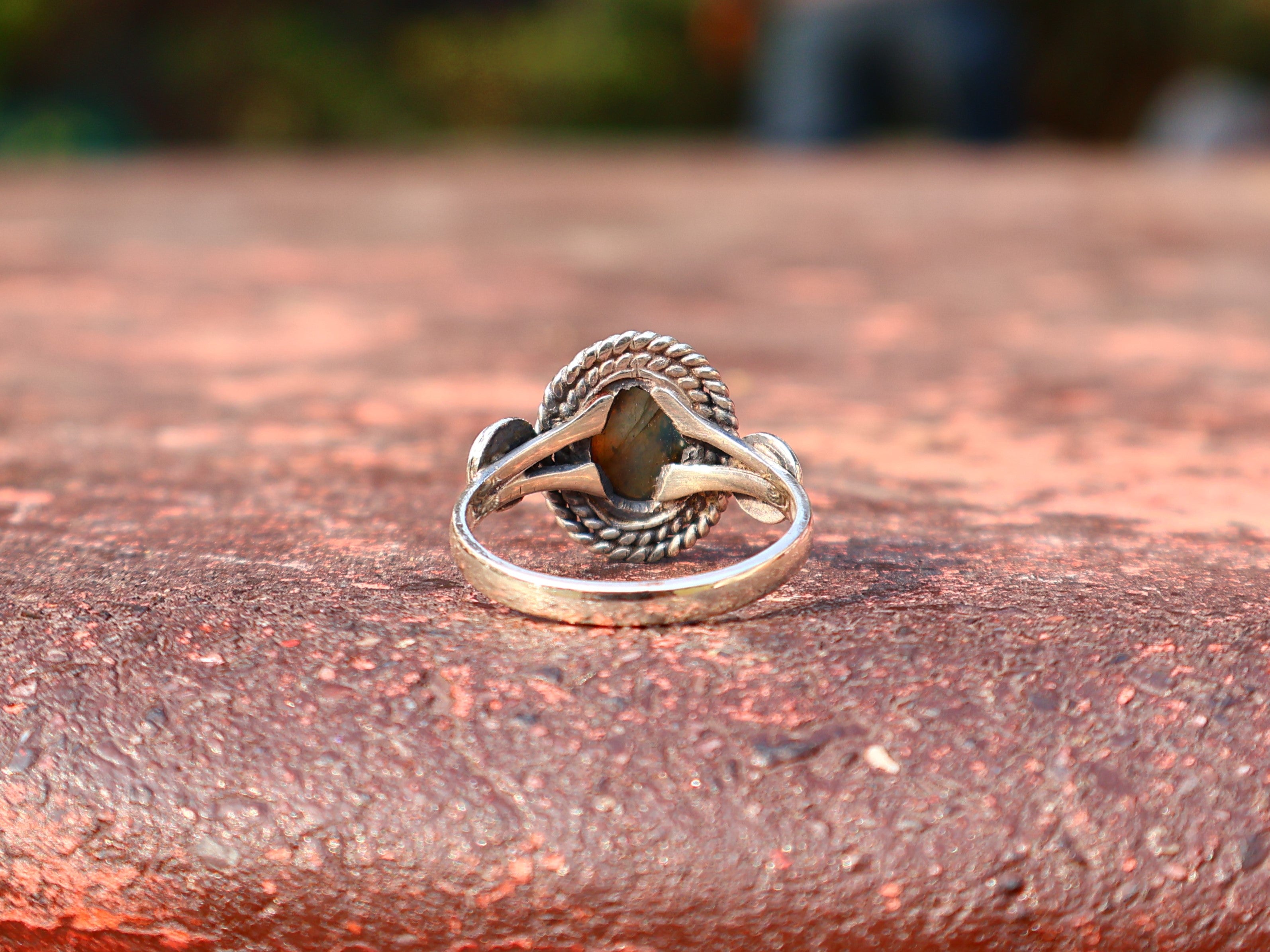 Labradoriet Ring Sterling Zilveren Ring 925 Ovale Edelsteen Ring Handgemaakte Statement Ring Boho Verfijnde Ring Cadeau Voor Haar