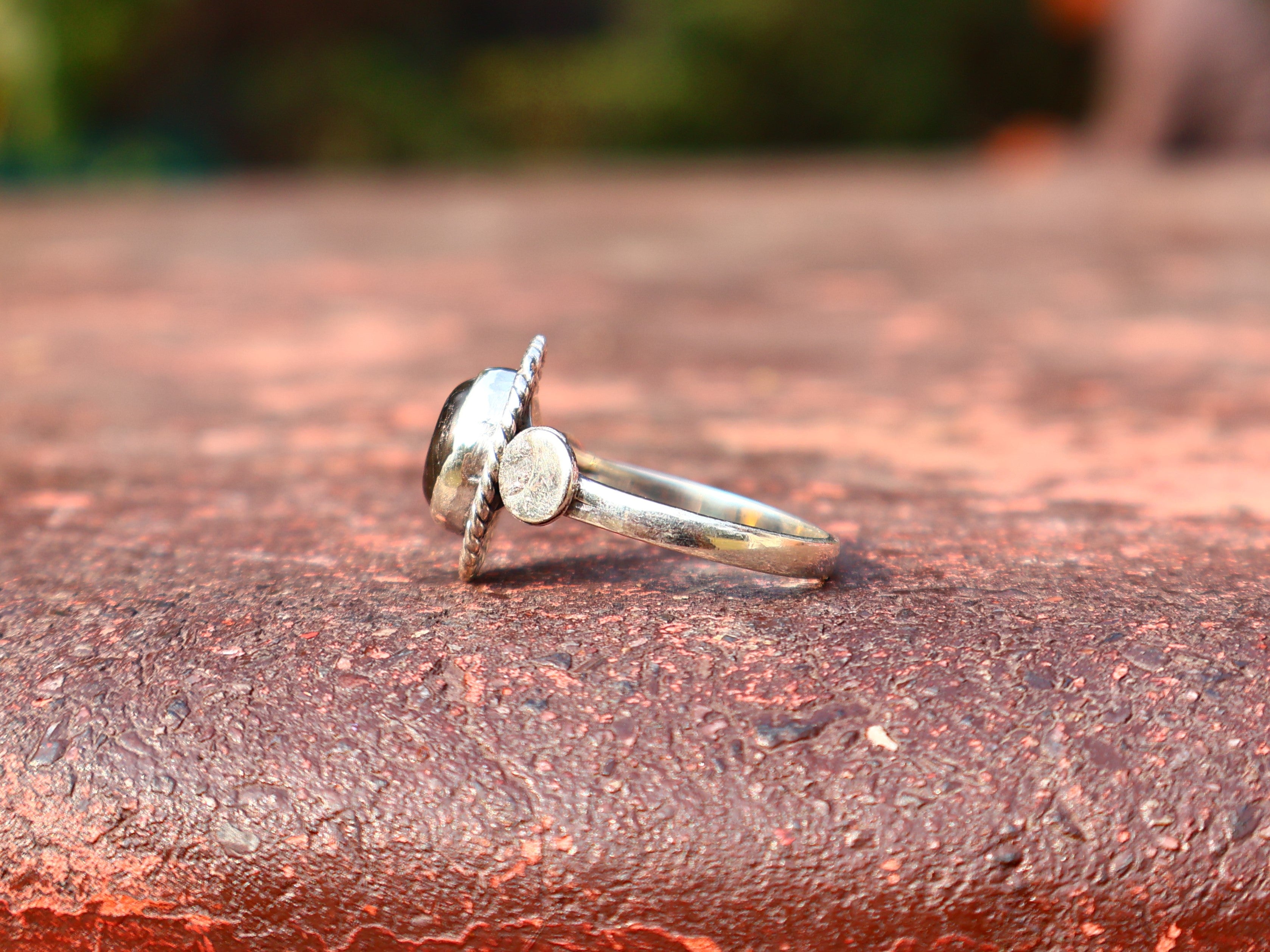 Labradoriet Ring Sterling Zilveren Ring 925 Ovale Edelsteen Ring Handgemaakte Statement Ring Boho Verfijnde Ring Cadeau Voor Haar