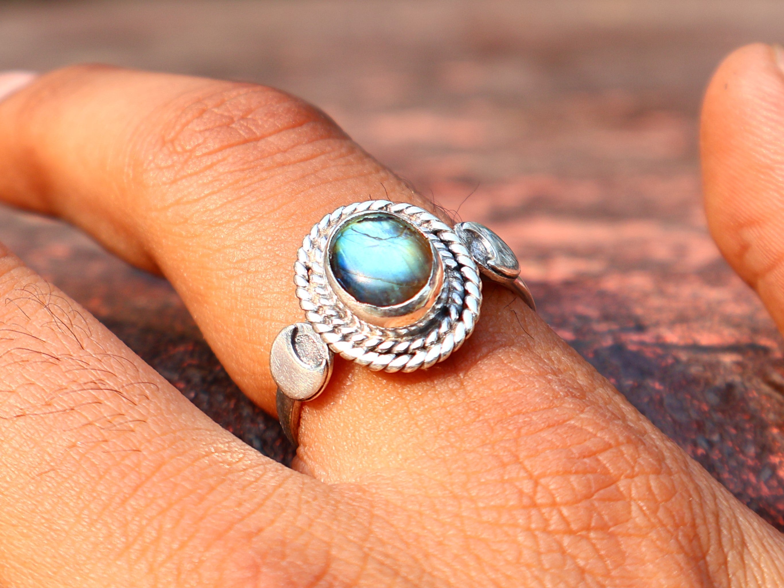 Labradoriet Ring Sterling Zilveren Ring 925 Ovale Edelsteen Ring Handgemaakte Statement Ring Boho Verfijnde Ring Cadeau Voor Haar