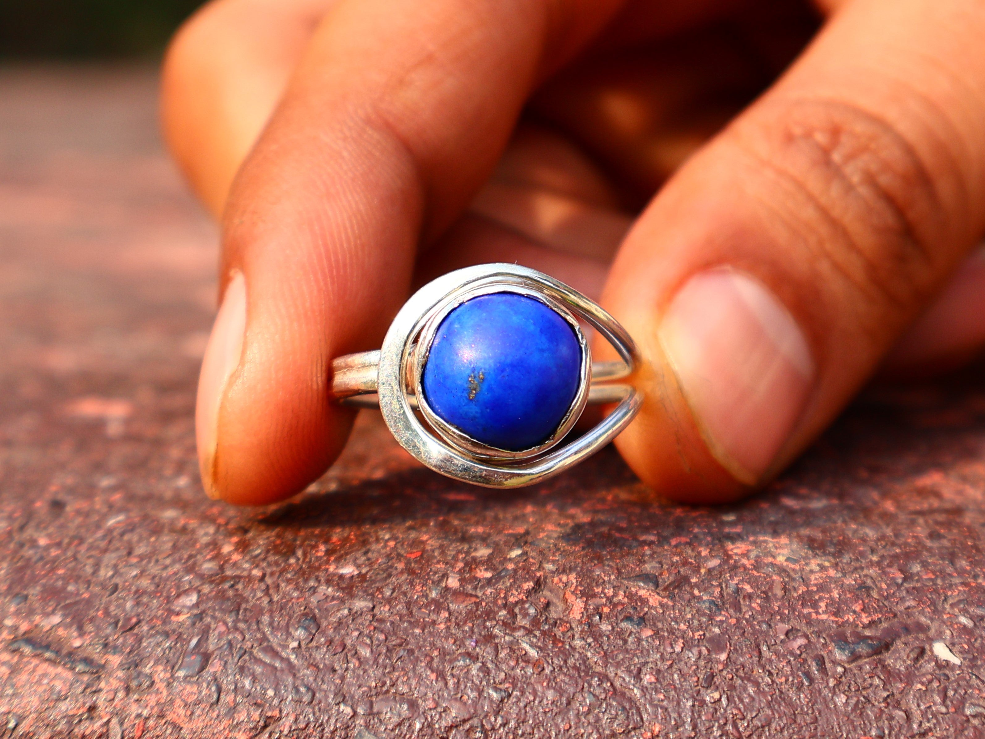 Lapislazuli-Ring 925 Sterling Silber Ring Handgemachter Silber Lapislazuli-Ring Statement-Ring Blauer Edelsteinring Einzigartiger Ring