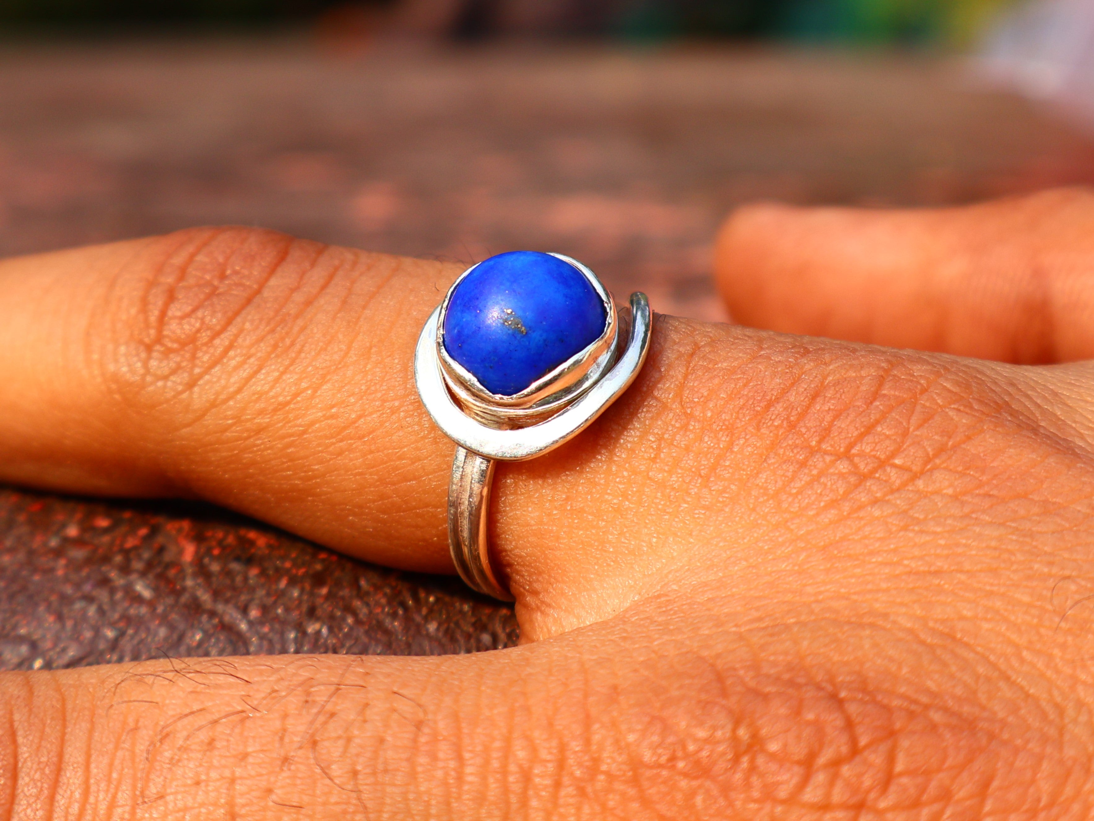 Lapislazuli-Ring 925 Sterling Silber Ring Handgemachter Silber Lapislazuli-Ring Statement-Ring Blauer Edelsteinring Einzigartiger Ring