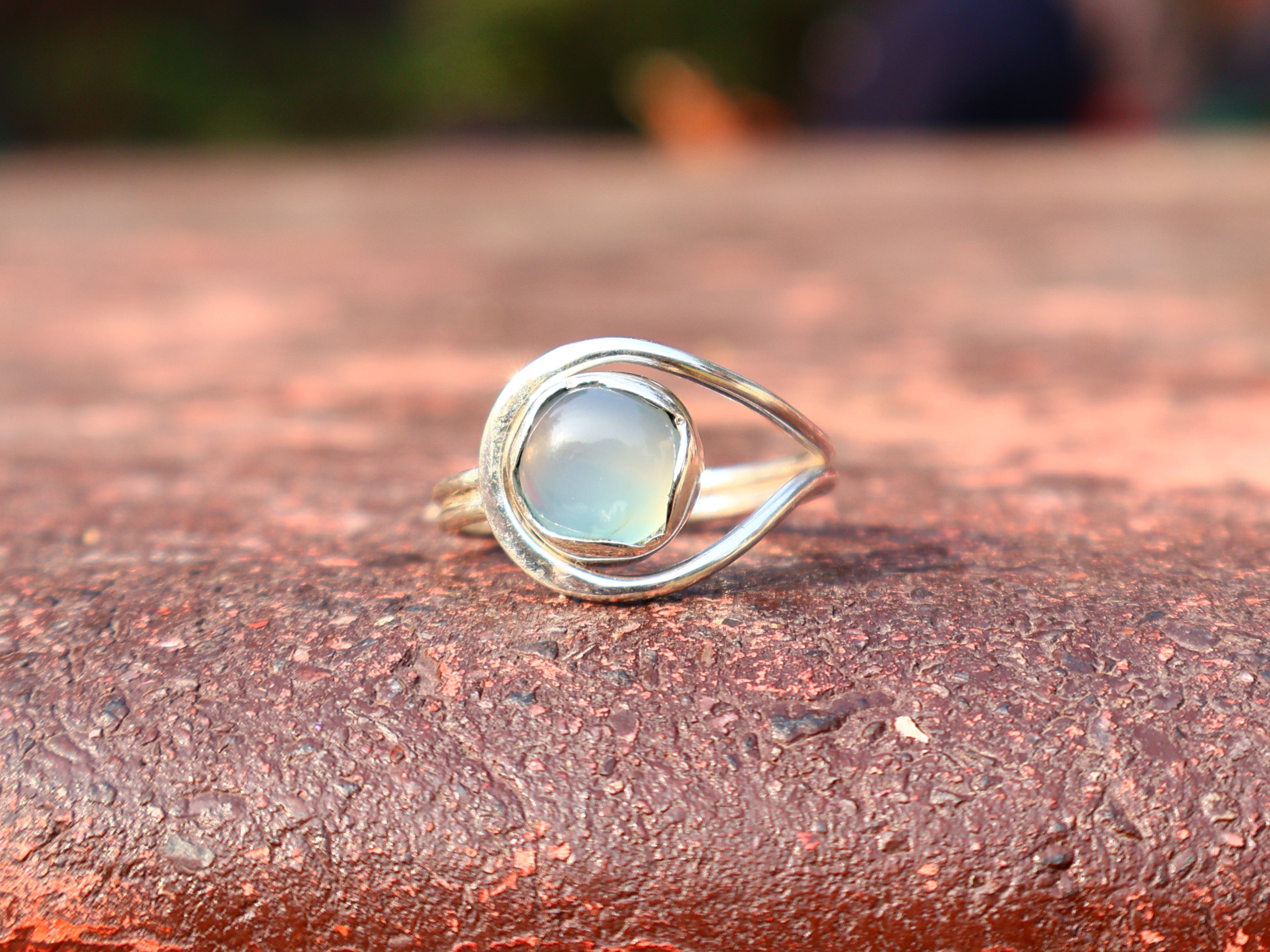 Aqua Chalcedoon Ring 925 Zilveren Ring Ronde Edelsteen Minimalistische Ring Maart Geboortesteen Handgemaakte Statement Ring