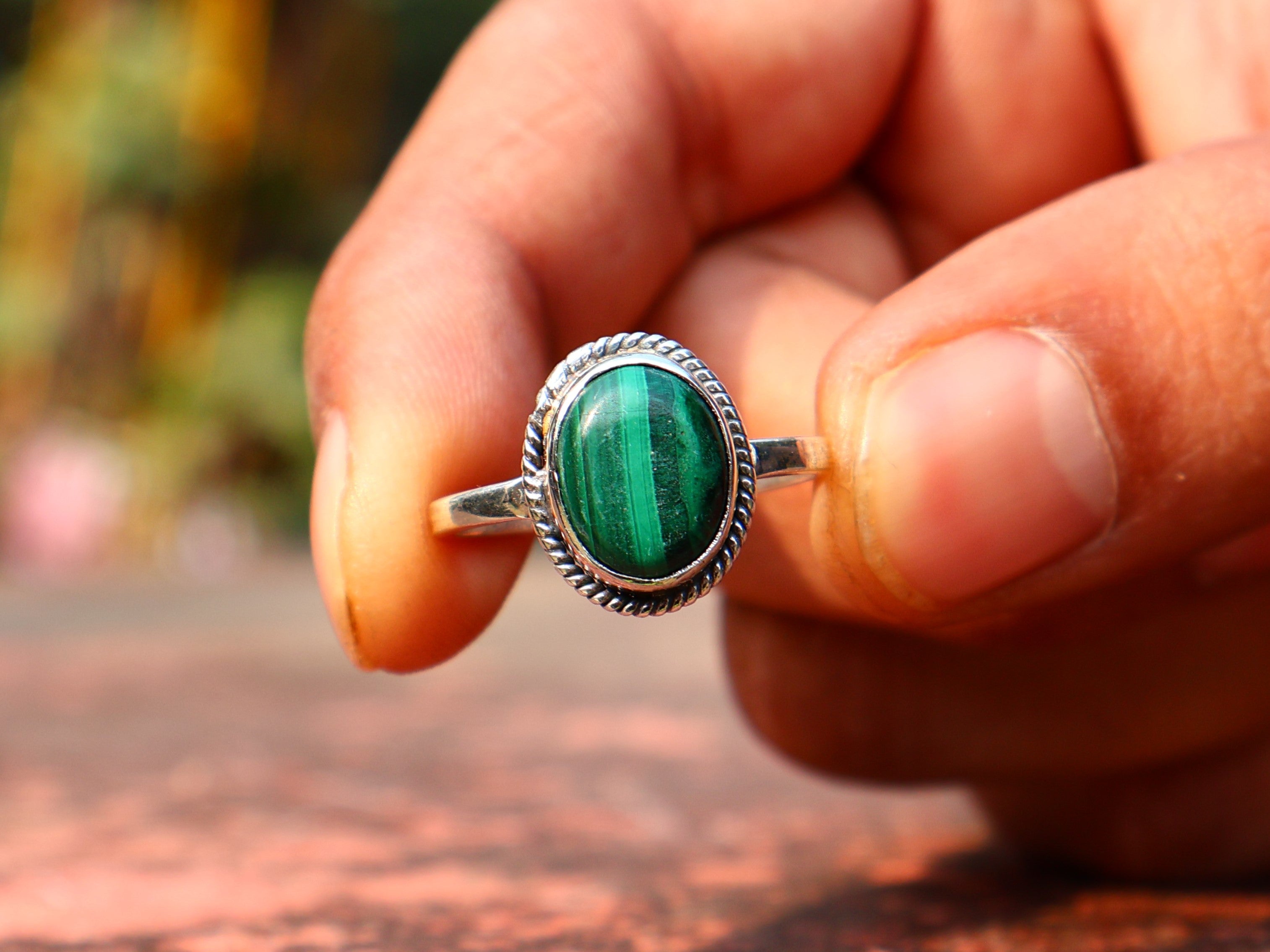 Malachit-Ring Ovaler Edelsteinring Geburtssteinring Verlobungsring Zierlicher Silberring 925er Sterlingsilber