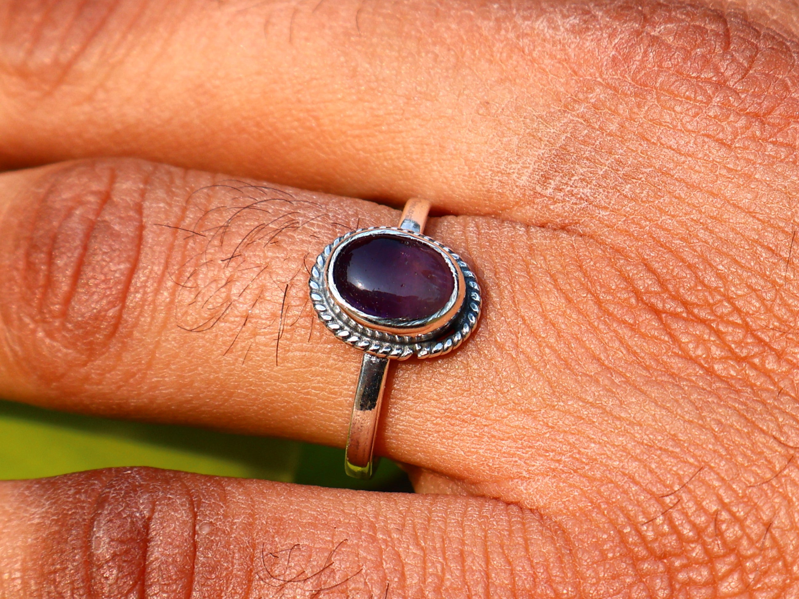 Ovale Amethist Ring 925 Zilveren Ring Sierlijke Februari Geboortesteen Stapelring Handgemaakte Boho Ring