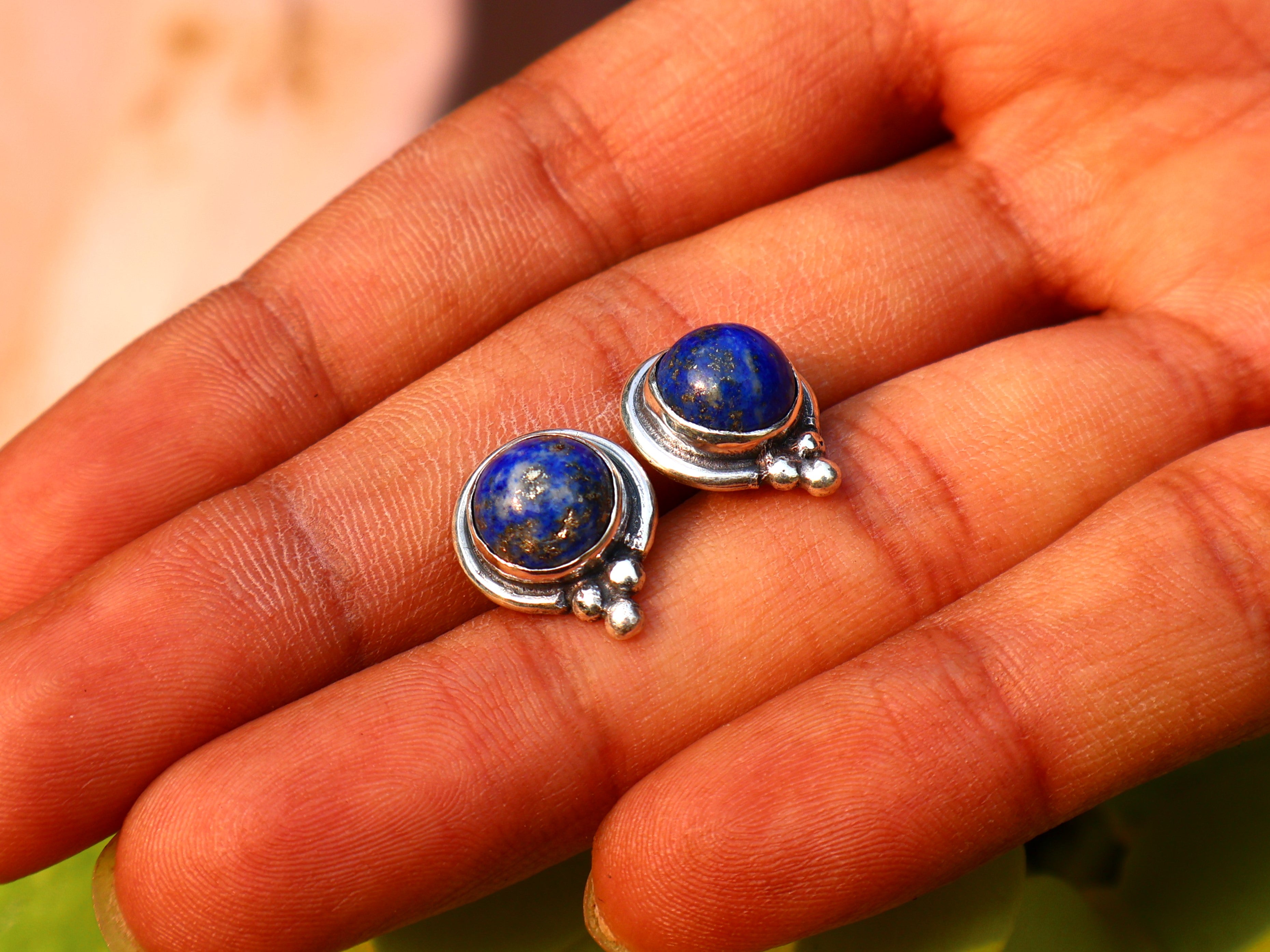 Lapislazuli Ohrstecker 925 massives Sterlingsilber handgefertigte Ohrstecker Alltagsohrringe für Frauen Geschenk für Schwester