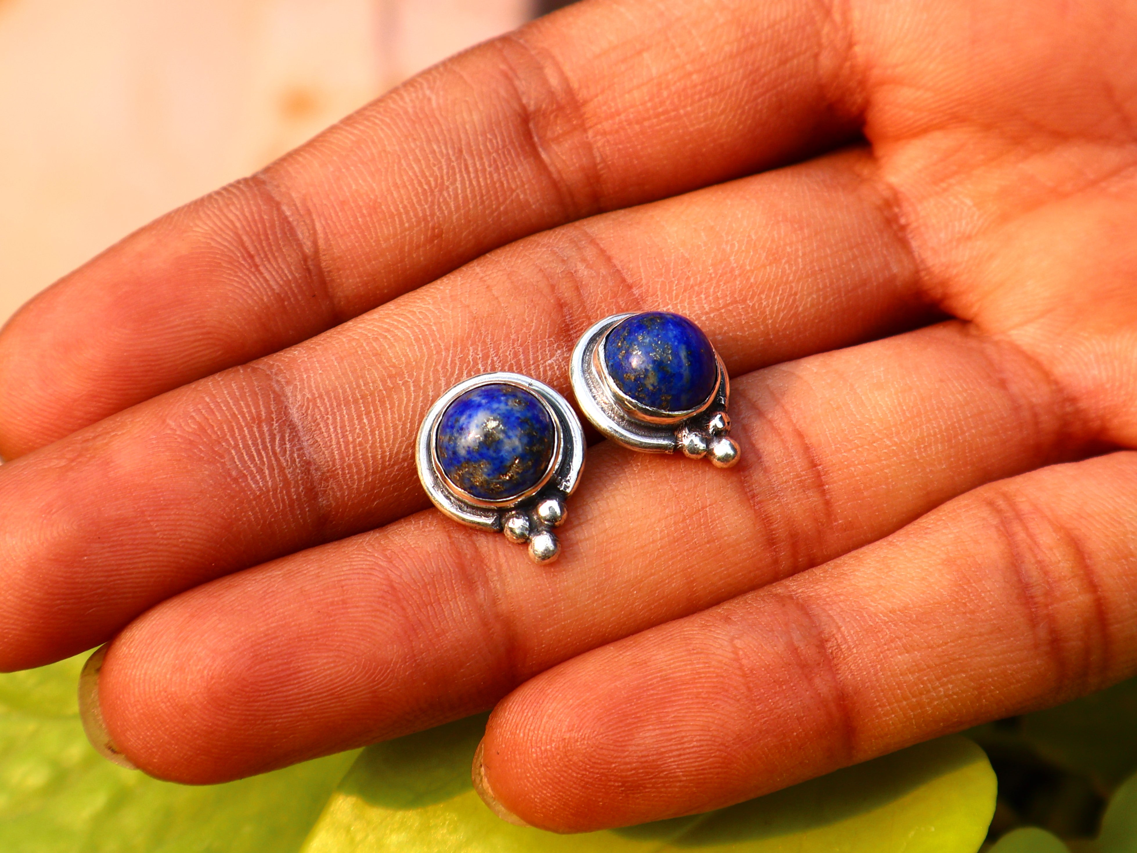 Lapislazuli Ohrstecker 925 massives Sterlingsilber handgefertigte Ohrstecker Alltagsohrringe für Frauen Geschenk für Schwester